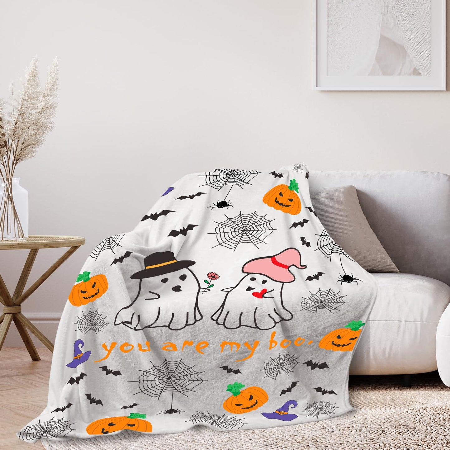 Halloween Throw Blanket for Girl Boy Wife Husband Men Women Ghost Pumpkin Blanket for Girlfriend Boyfriend Gift Halloween Decorations for Party Couch Bed Sofa Boo Throw Blanket for Couple Him Her Son