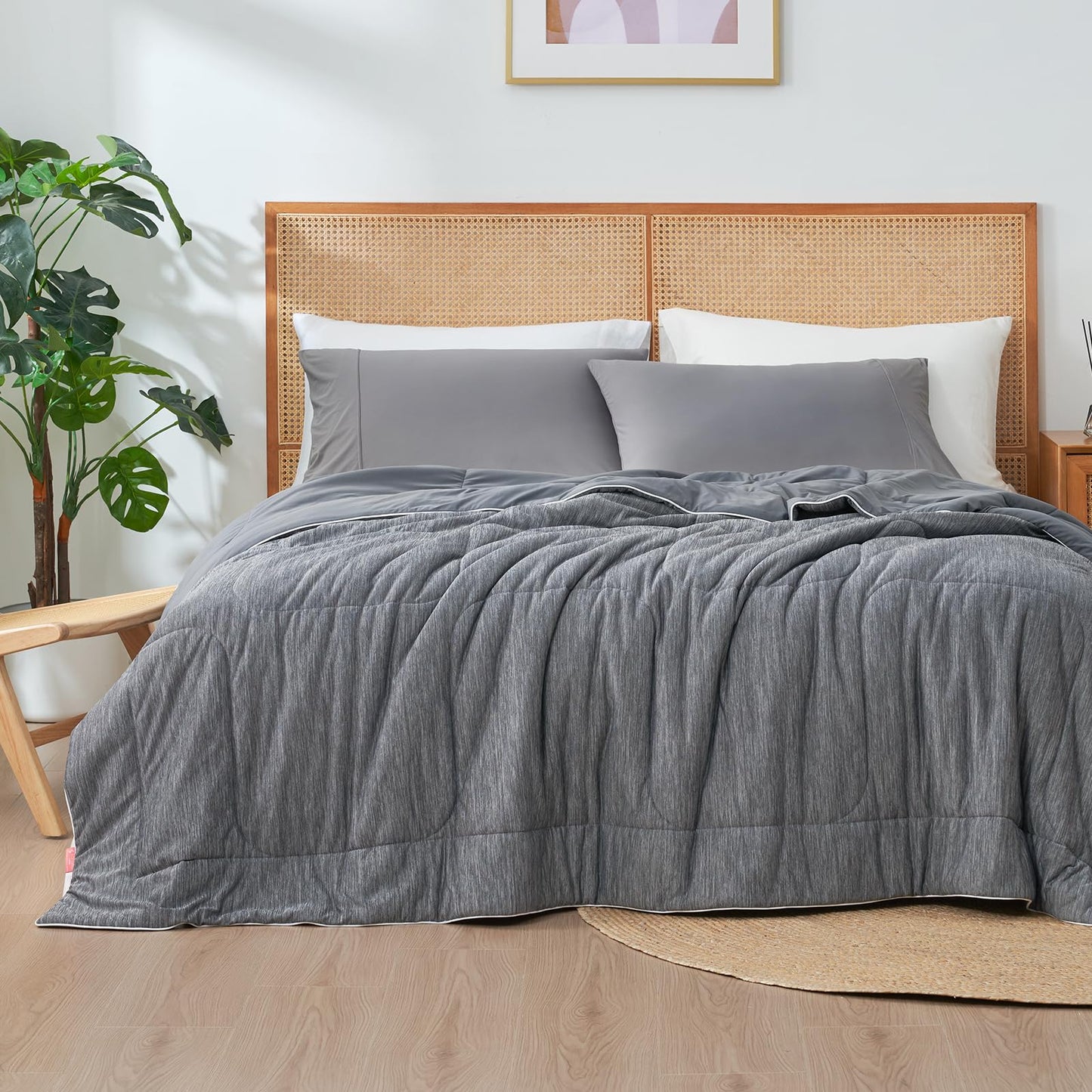 Amélie Home Cooling Comforter Queen Size, Dual-Sided Lightweight Cooling Blanket for Hot Sleepers, Q-Max 0.43 Breathable Cooling Quilt for Night Sweats, 90" x 90", Heather Charcoal Grey