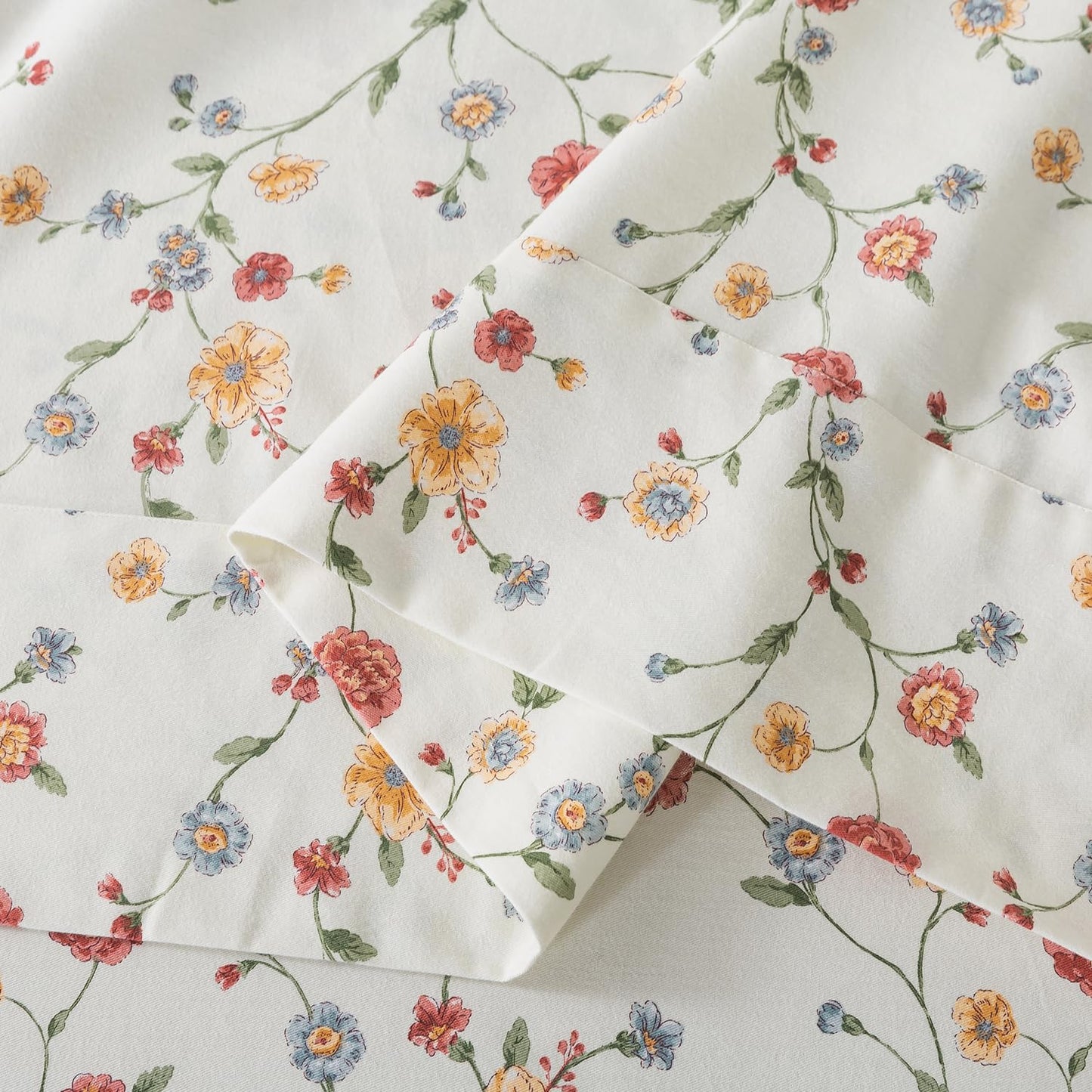 Zusbest Queen Sheet Set 100% Percale Cotton Off White Floral Bed Sheet Set, Brushed for Extra Softness, Breathable Luxury Flannel Sheets Like Pink Flower Print Deep Pocket Sheets 17.5'' 4 Pcs