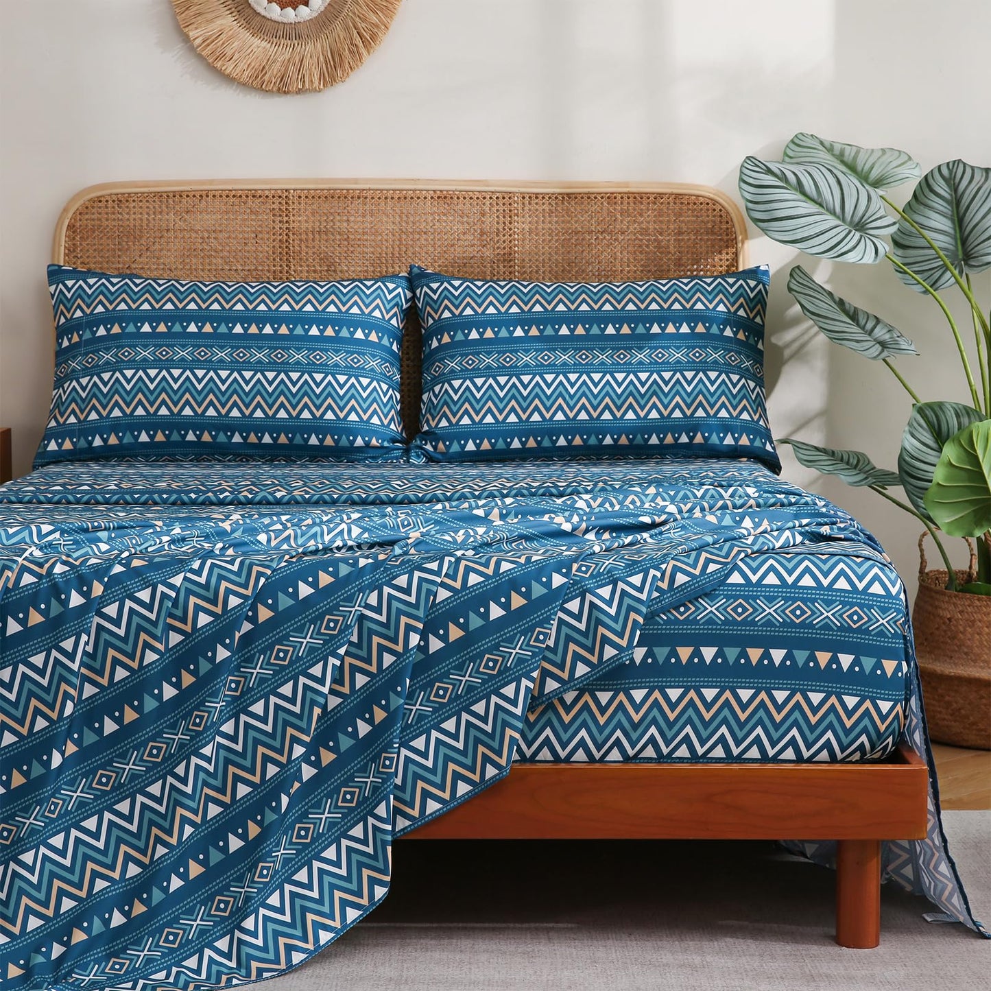 CozySmile Boho Sheet 4 Pieces Queen Sheet Set Bohemian,Queen Size Breathable Soft Microfiber Deep Pocket Bedding Sheet, Western Sheets Geometric(King, Teal Geometric)