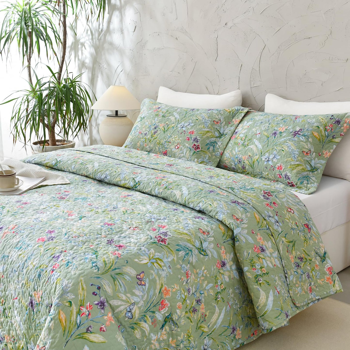 Sanracie Cotton Quilt Queen Size(90"x98")-Green Floral Quilted Bedspreads Set,3pcs Green Flower Bird Butterfly Print Botanical Quilt Bedding Coverlet Summer Soft Lightweight Aesthetic Bedding