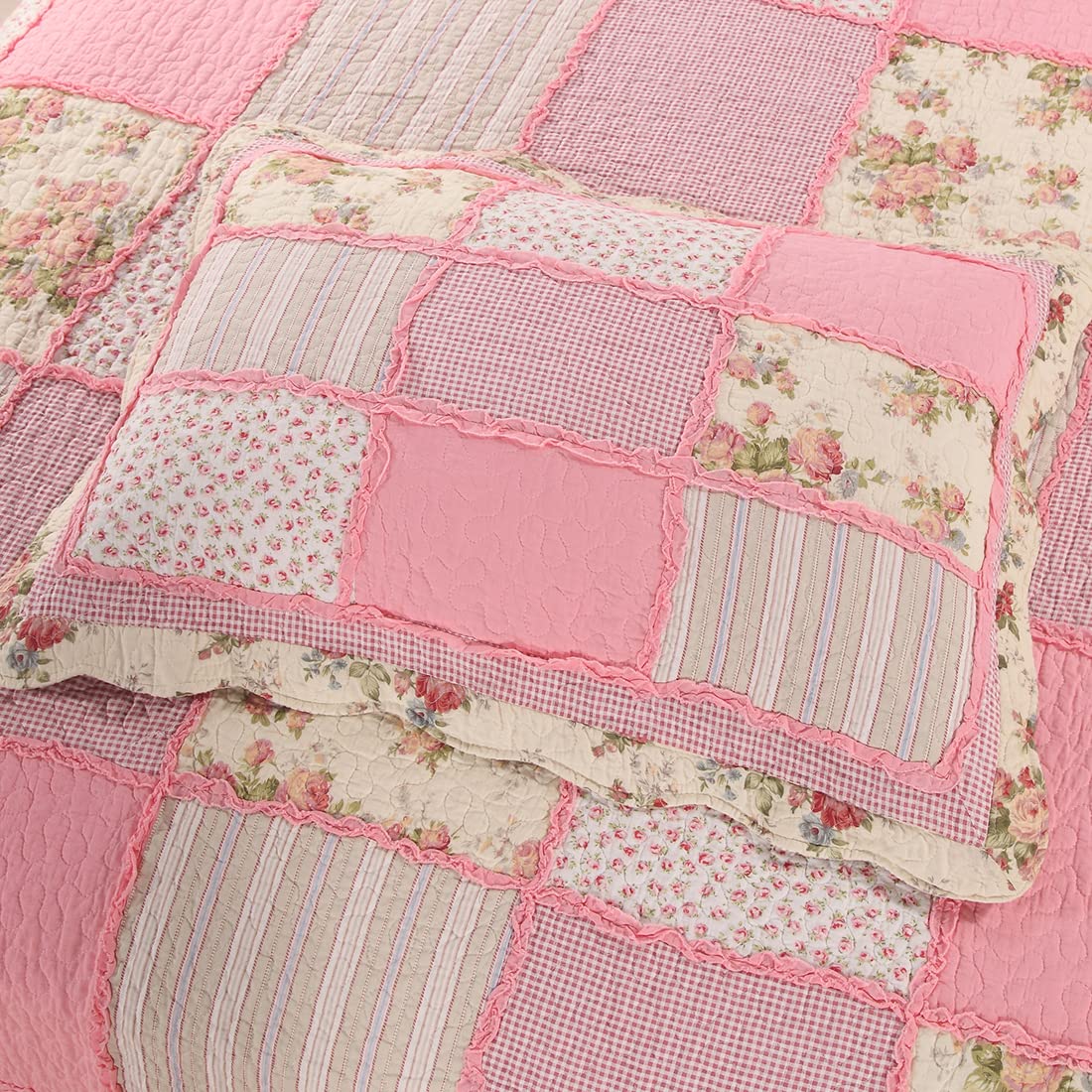 vctops 3 Piece Patchwork Floral Quilted Bedspread Quilt Set 100% Cotton Boho Ruffles Reversible Coverlet Set 1 Quilt and 2 Pillow Shams (Pink,Queen)