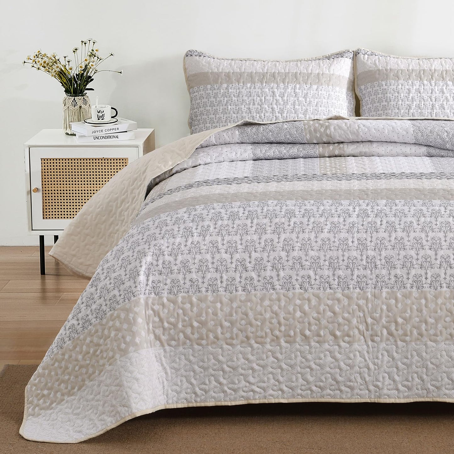 WONGS BEDDING Beige Quilt King Size, Bohemian Stripe Quilt Sets 3 Pieces Boho Quilted Bedspread Set Lightweight Microfiber Coverlet Bedding Set All Season (104"x90")