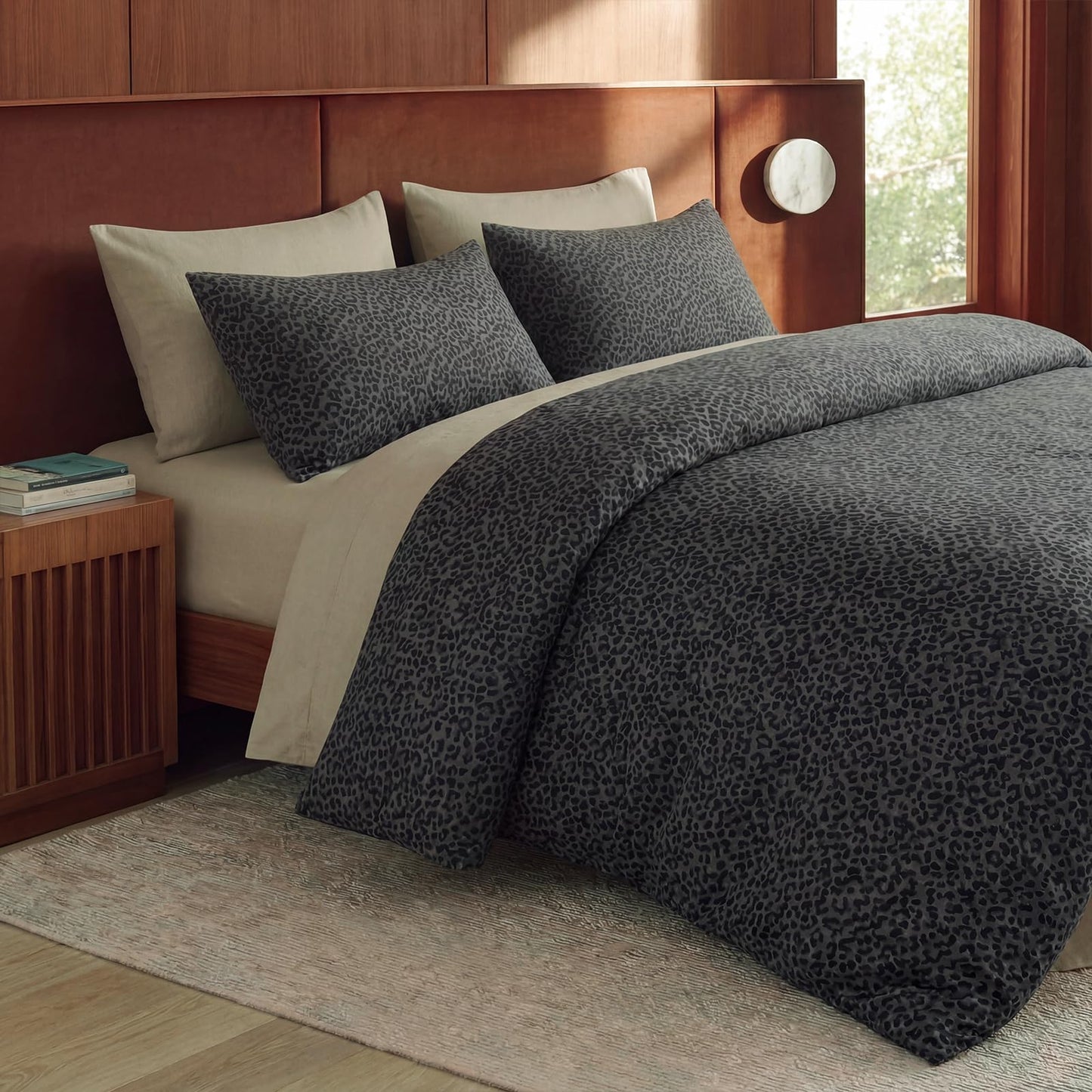 Cozaline 100% Cotton Duvet Cover Queen Size, Black Leopard Print Bedding Set with Zipper Closure, African Wildlife Animal Skin Cheetah Print Comforter Cover with 2 Pillowcases for All Seasons