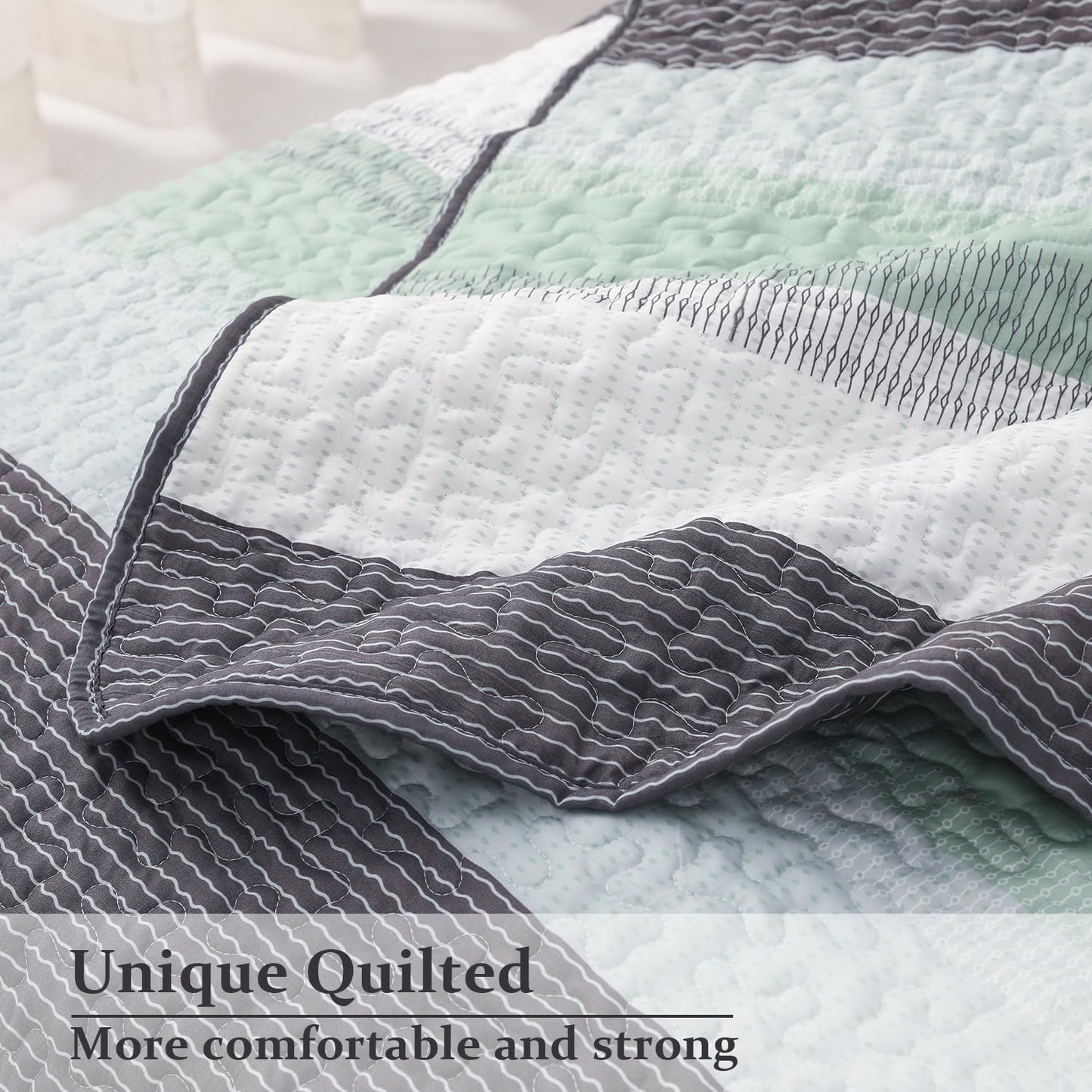 DURLENGEN Quilt Set King Size 3Pcs,Soft Microfiber Lightweight Bedspread,White & Green Striped Geometric Pattern Coverlet for All Season Layering(King 106x96,Mint Green)