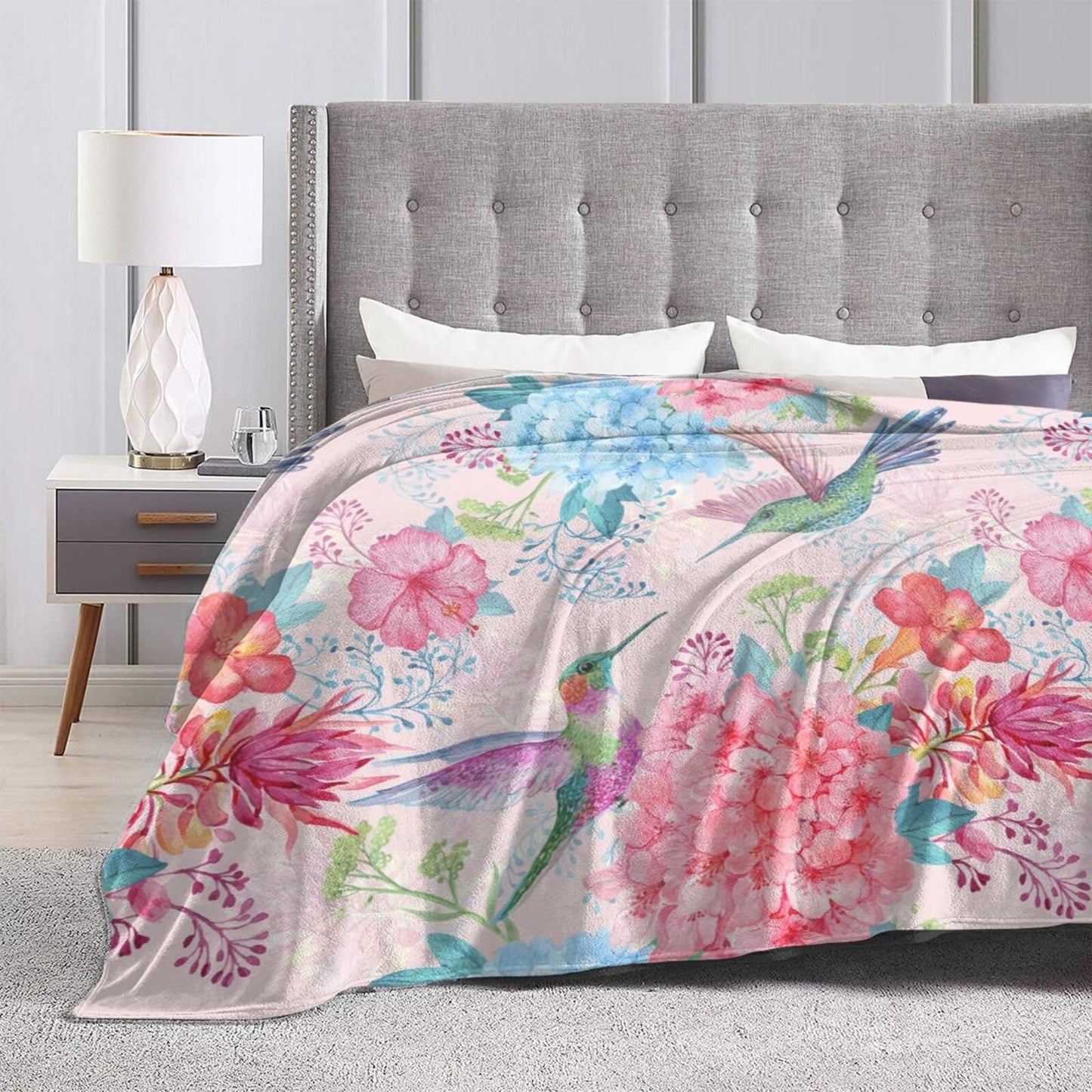 Perinsto Tropical Flowers and Hummingbirds Throw Blanket Ultra Soft Warm All Season Decorative Fleece Blankets for Bed Chair Car Sofa Couch Bedroom 80"X60"