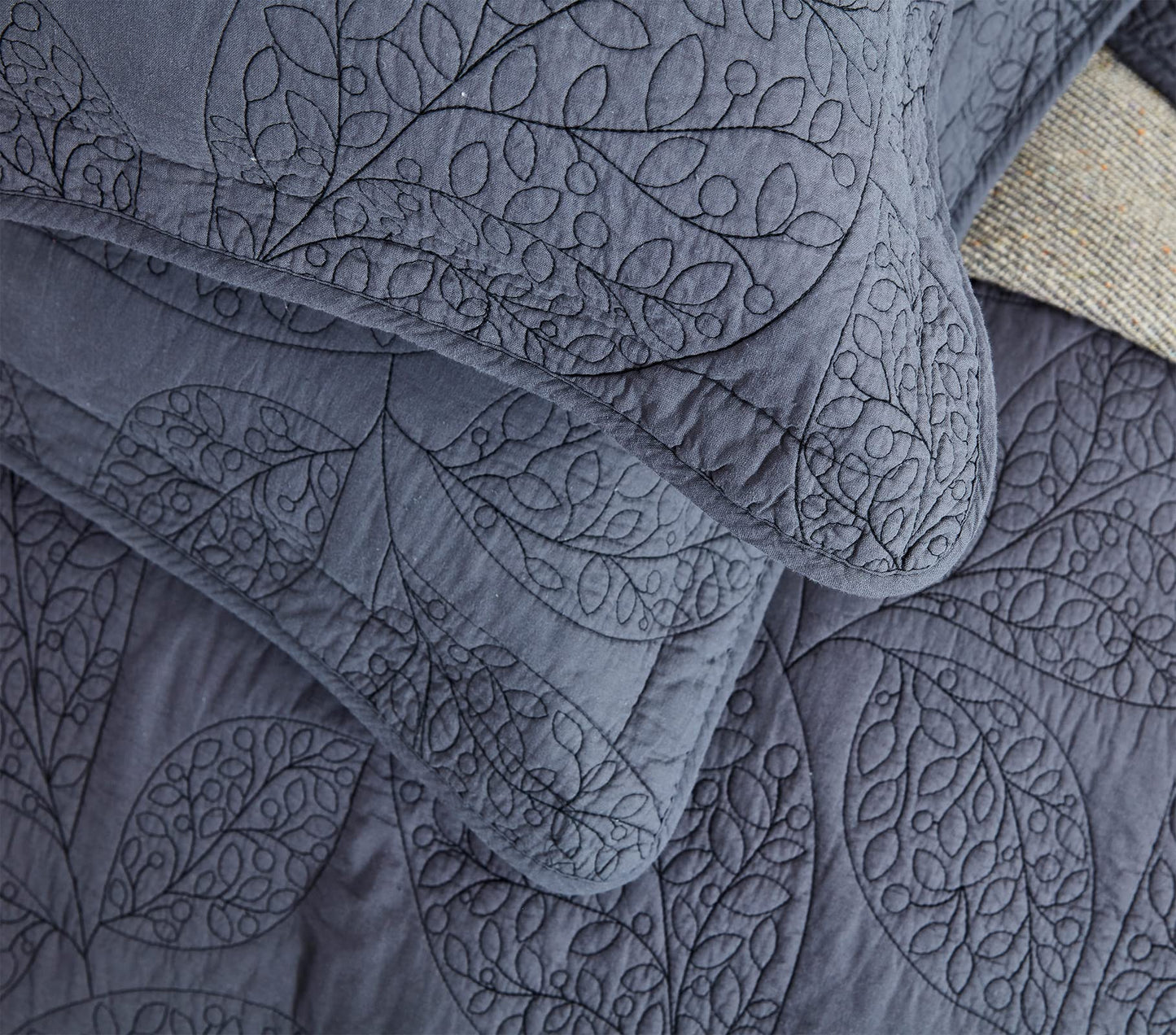 CHIXIN Botanical Cotton Quilt King Size - Leaf Pattern Real Stitching - Quilted Bedspread Coverlet Sets, Ultra Soft, Lightweight, Reversible, 3 Piece, Dark Grey