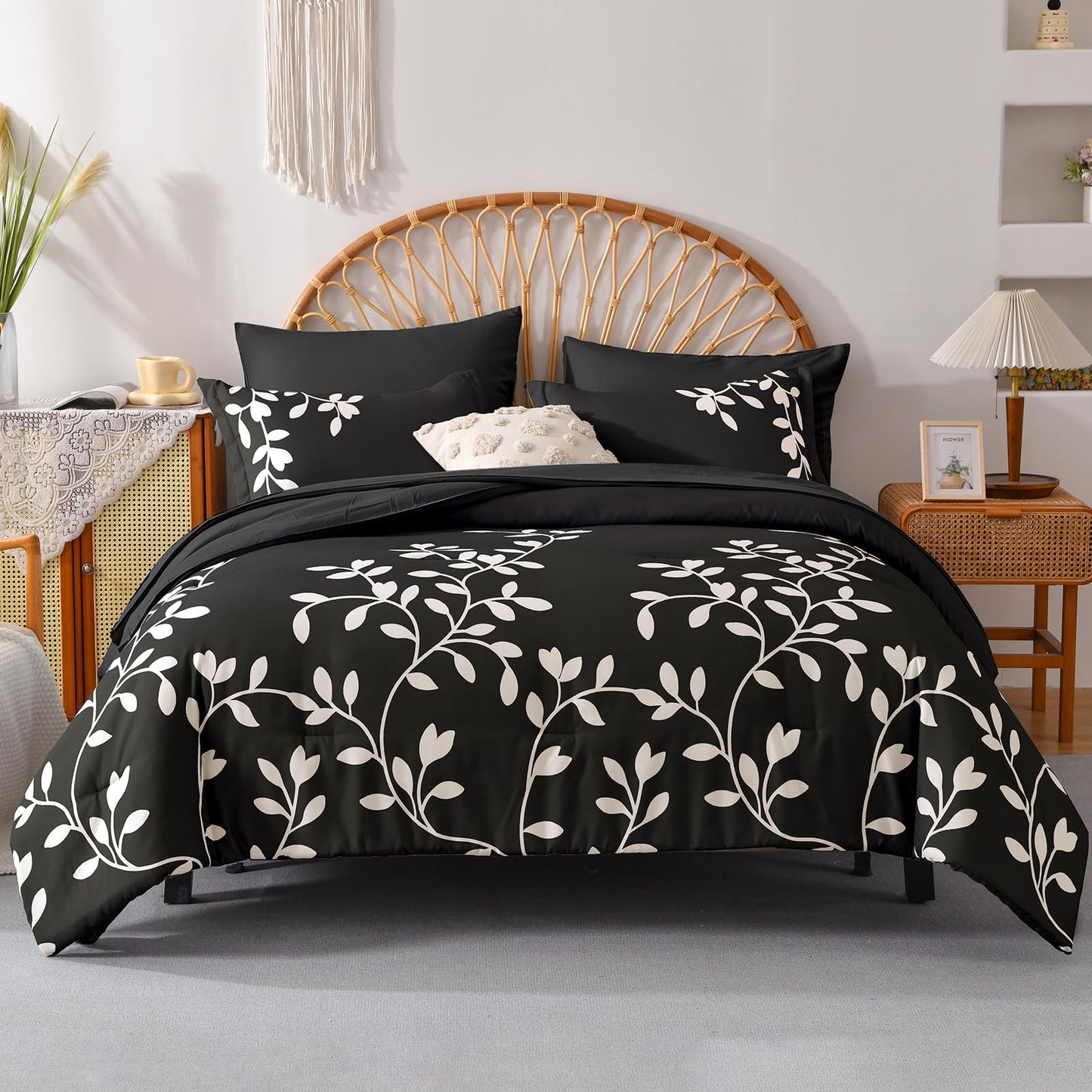 METAHOTS Queen Size Comforter Set - 7 Piece Floral Botanical on Black Queen Comforter Sets with Sheets and Pillows, Soft Lightweight Microfiber Bedding Set for All Season(90"X90")