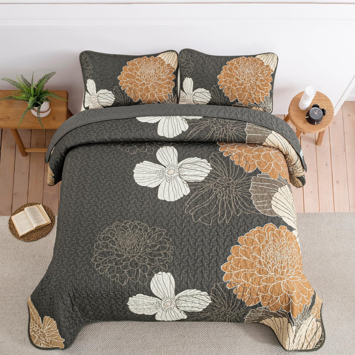 Anibedding 3 Pieces Floral Printed Quilts Set Queen Size, All Season Black Brown Lightweight Bedspread Sets with Shams for Bedroom