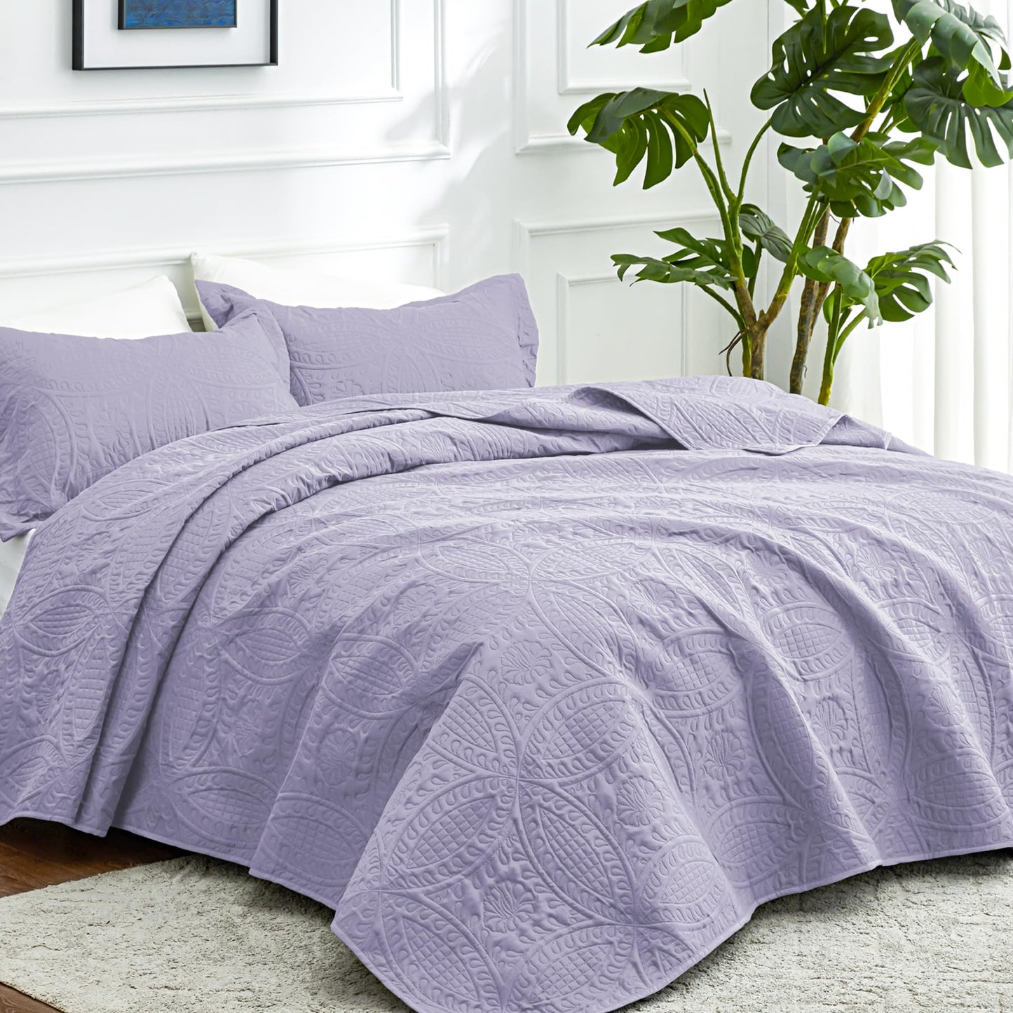 Love's cabin California King Size Quilt Bedding Set Lavender Bedspreads - Cal King Lightweight Bedspread Comforter - Coin Pattern Coverlet for All Season - 3 Pieces (1 Quilt, 2 Pillow Shams)