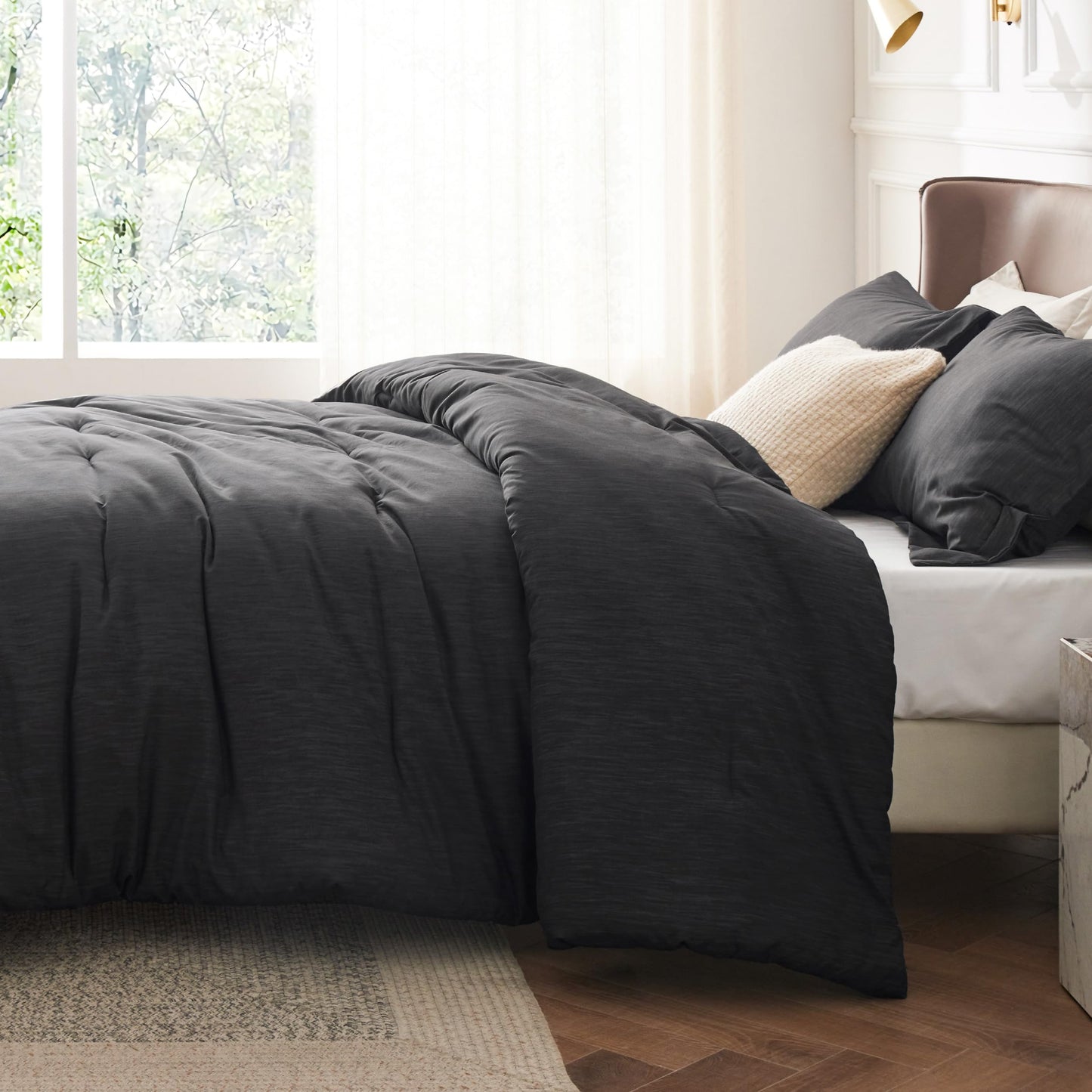 Bedsure Oversized King Comforter Set - Black Soft Bedding for All Seasons, Cationic Dyed Bed Set, 3 Pieces, 1 Oversized King Size Comforter (120"x98") and 2 Pillow Shams (20"x36"+2")