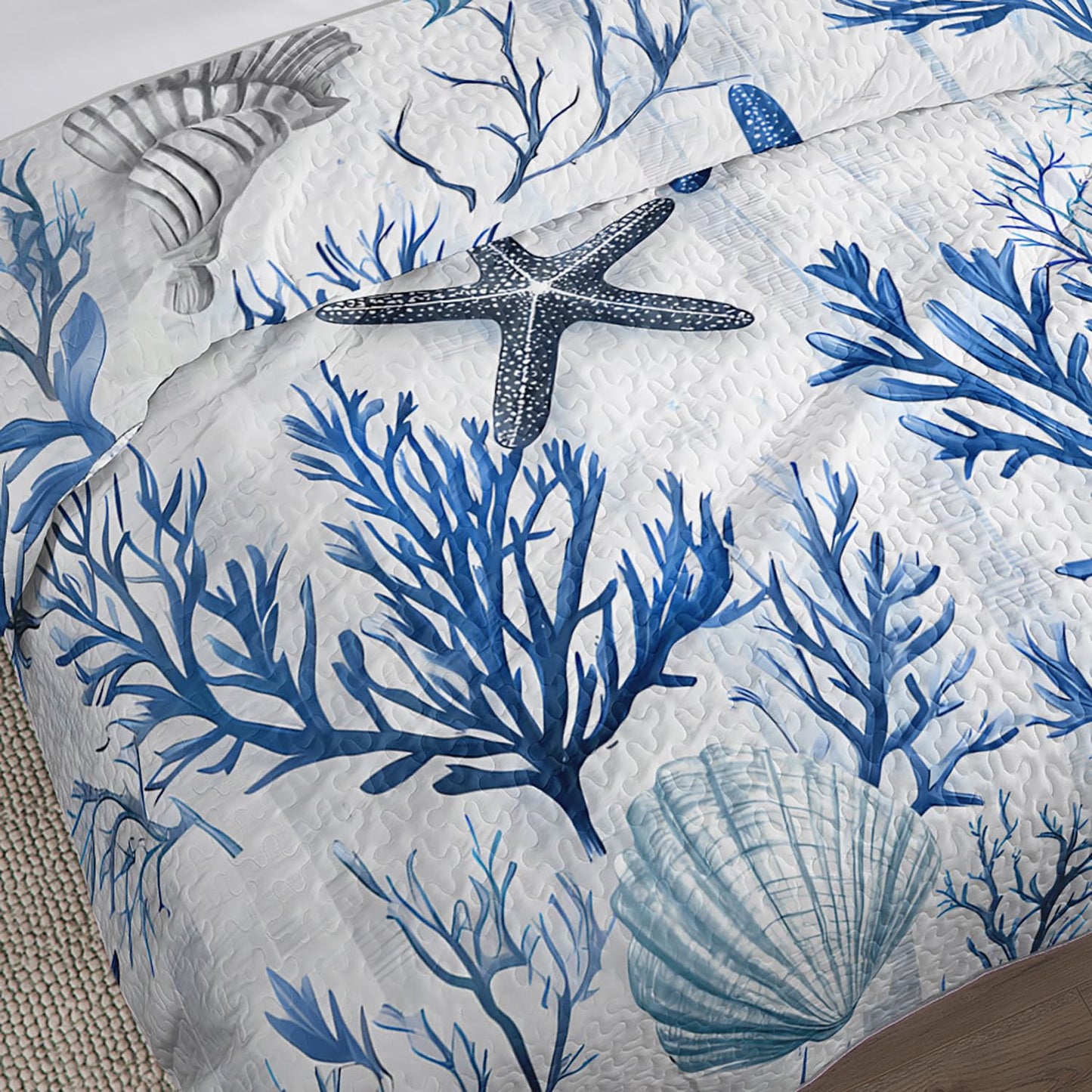UEVBF 3 Piece Ocean Themed Queen Quilt Sets,Coral Shell Starfish Reversible Microfiber Soft Lightweight Bedspread with 2 Pillowcases,Beach Bedding Quilts Set for Bedroom Bed Decor.
