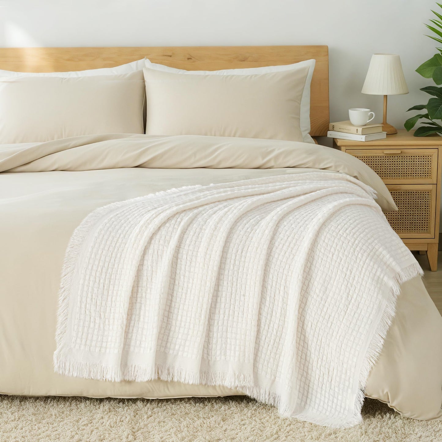 Exclusivo Mezcla Knit Throw Blanket with Fringes for Couch, Reversible Super Soft and Warm Woven Throw for Summer, Home Decor, 50"x60", Ivory