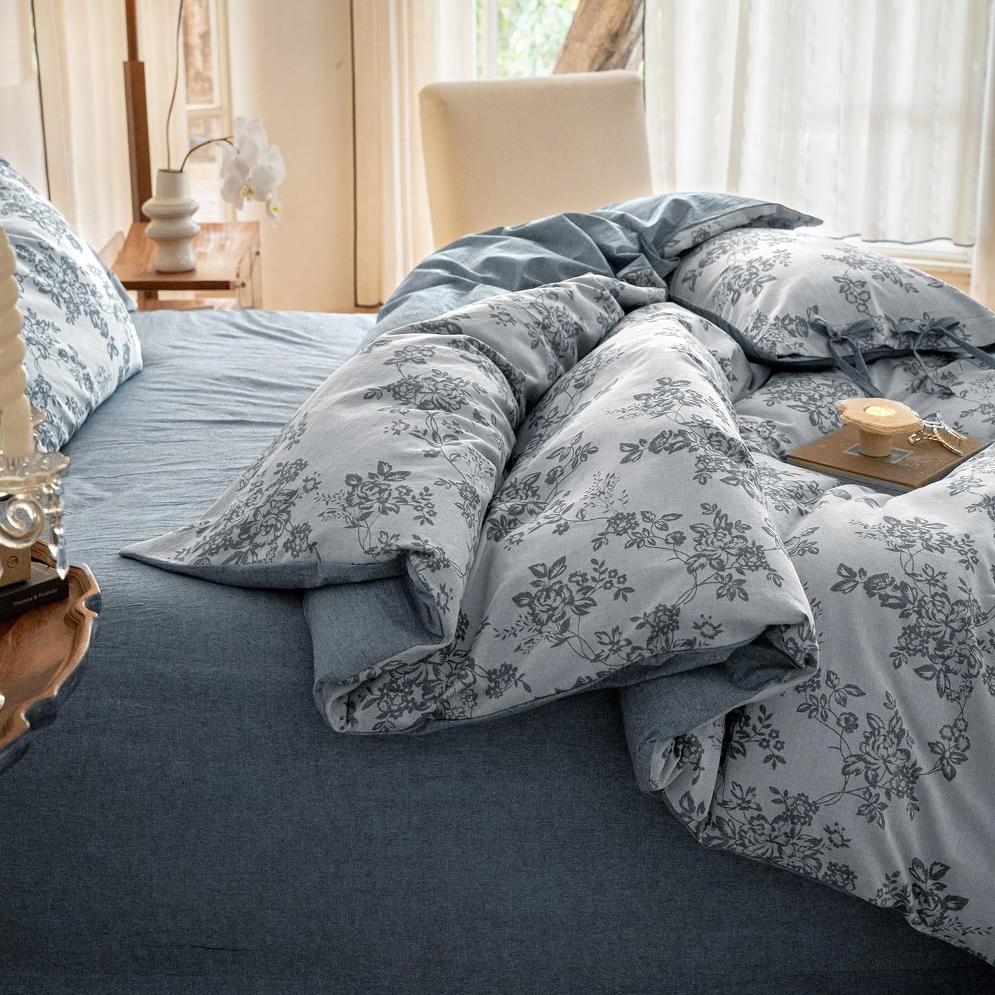 VM VOUGEMARKET Linen Duvet Cover Queen Monet Style Floral Duvet Cover Set,Jacquard Textured Comforter Cover 90"x90" with 2 Pillowcases,Navy Blue