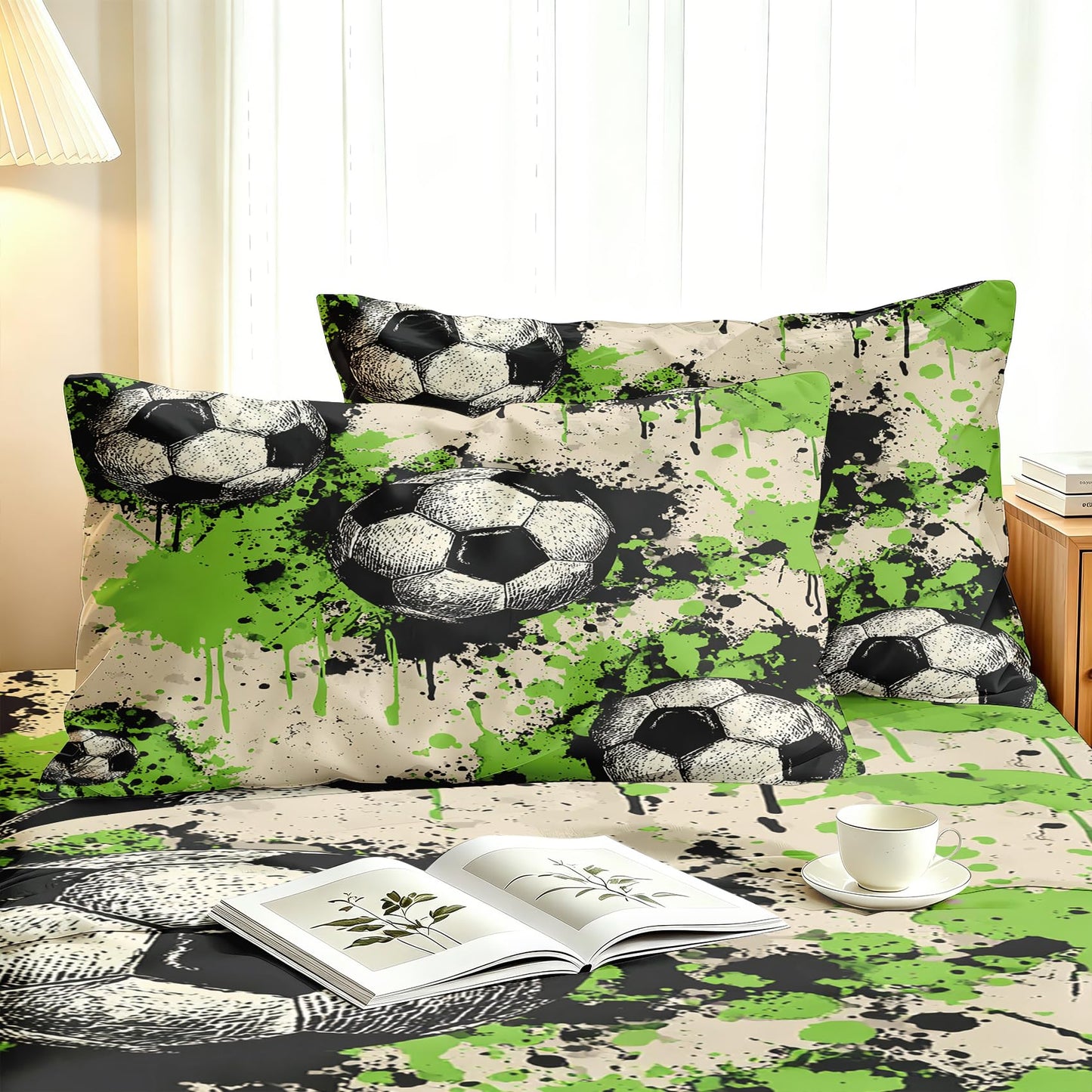 Graffiti Soceer Sheet Set, 4 Pcs Queen Size Boys Bed Sheets, Beige