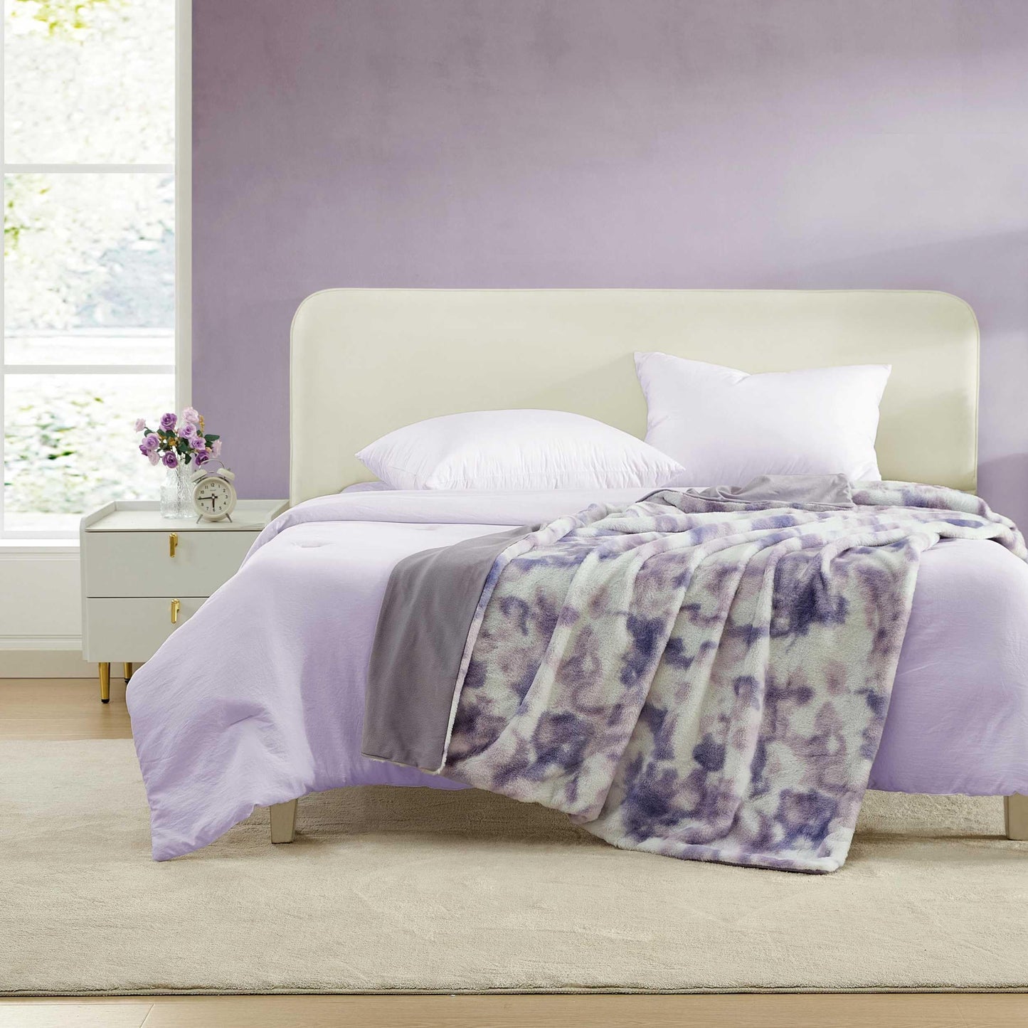 Betsey Johnson - Blanket, Buttery-Soft Faux Fur Throw Blanket for Couch or Bed, Boldly Plush & Oversized Bedding (Sunset Tie Dye Purple, 50" x 70")