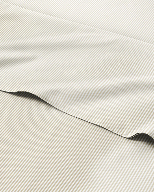 Biege Striped Sheets - Cream Bed Sheet Set - 1 Flat & 1 Fitted & 2 Pillowcases w/ Deep Pockets - Cozy, Wrinkle & Fade Resistant - Soft, Breathable, Cooling - Luxury Pinstripe Bedding - King Size