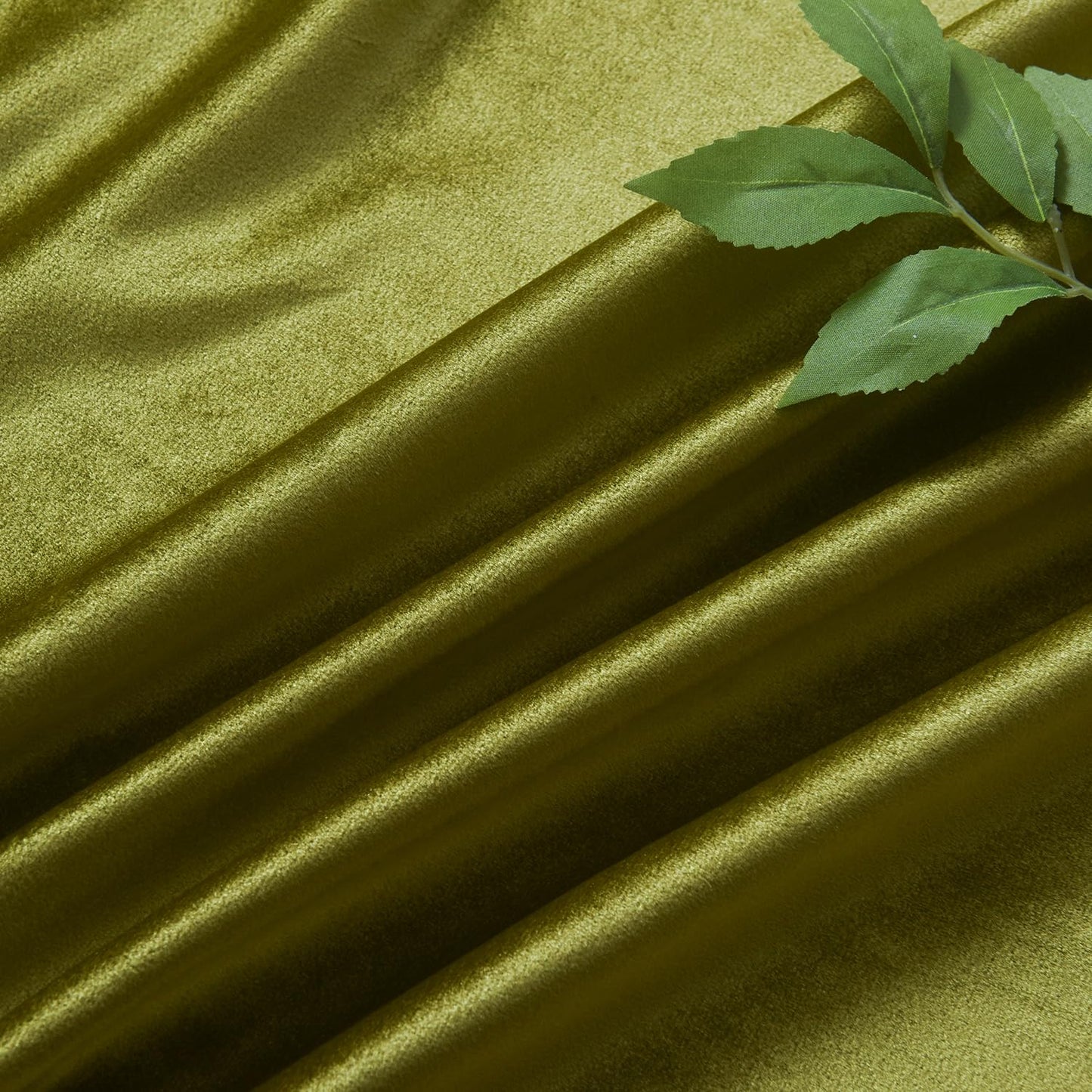 Roslynwood Olive Green Velvet Curtain 84 inch Long - Curtains Block Light Thermal Insulated Rod Pocket Window Drapes Set for Bedroom/Living Room, Olive Green, W52 x L84 inch, 2 Panels