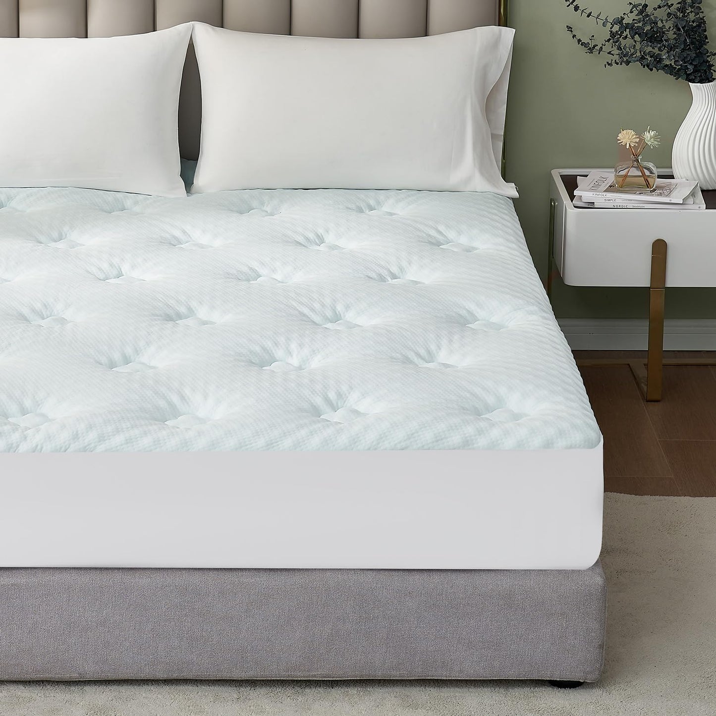 Hansleep Memory Foam Mattress Pad Topper Queen, Queen Foam Mattress Topper Viscose Derived from Bamboo, Queen Size Bed Mattress Pad Cover for Back Pain Relief, 60" x80", White