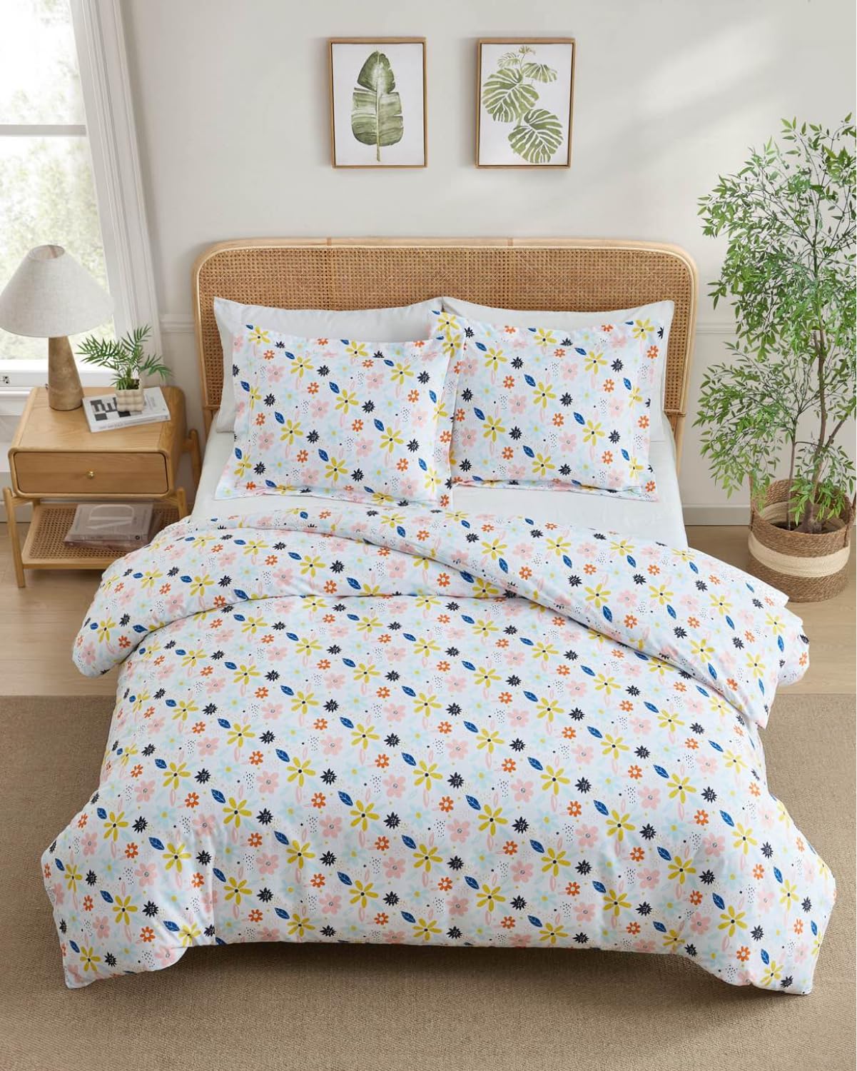 Duvet Cover Twin/TXL Size Set - Extra Soft Floral Duvet Cover 68 x 90 with 1 Pillow Sham - Comfy, Breathable Bedding Set - Hotel Luxury & Fade Free with Zipper Closures & Ties - Sunshine Floral