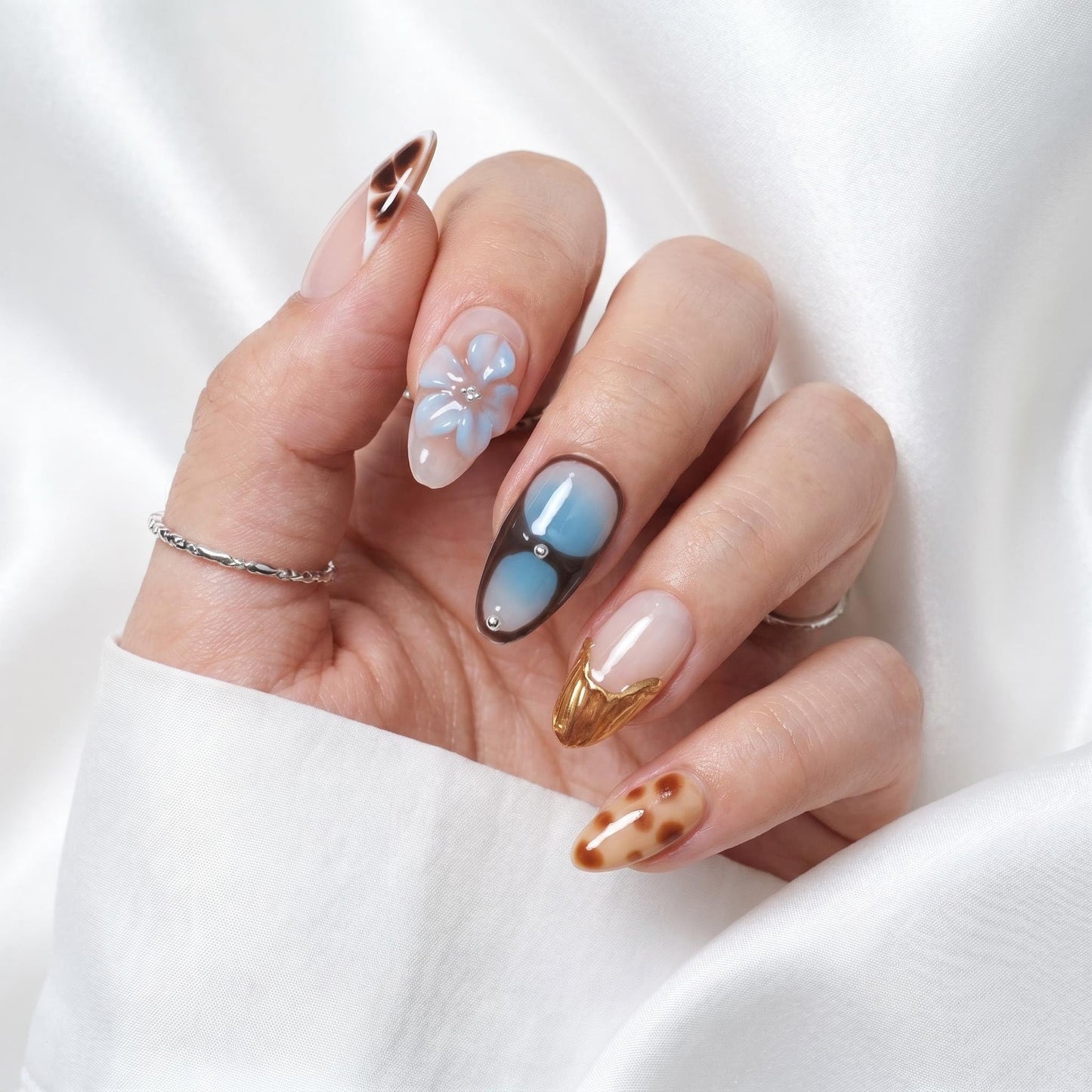 EasierGlow 10 Pcs Handmade Short Almond Press On Nails - Easy Apply & Remove, Reusable Salon Quality | Y2K Tortoise Shell Press Ons with 3D Flower, Starburst & Gold Foil Accents(UO10, S)