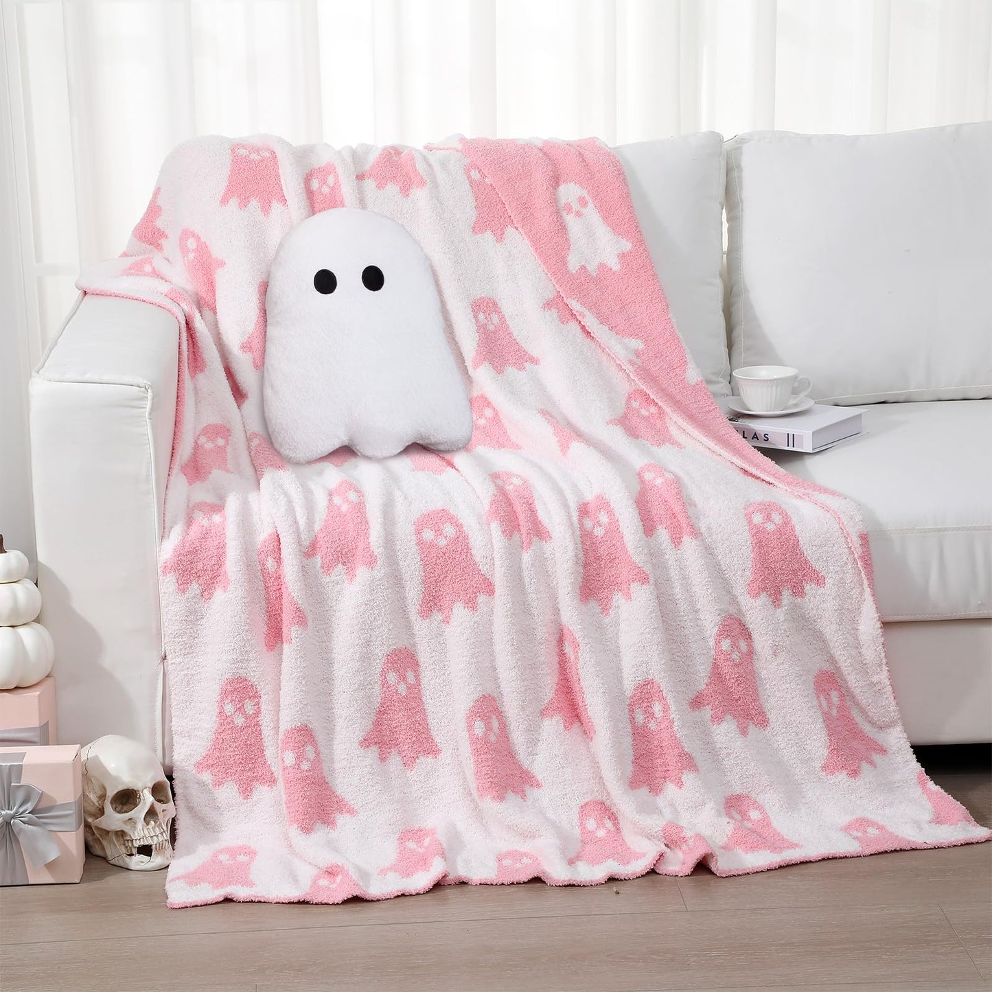 Hillsuren Halloween Throw Blankets and Pillow Set Include Ghost Spooky Pink and White Double Sided Flannel Blanket 50 x 60 Inch and Plush Throw Pillows Cushion for Couch Sofa Bed Home Decorations