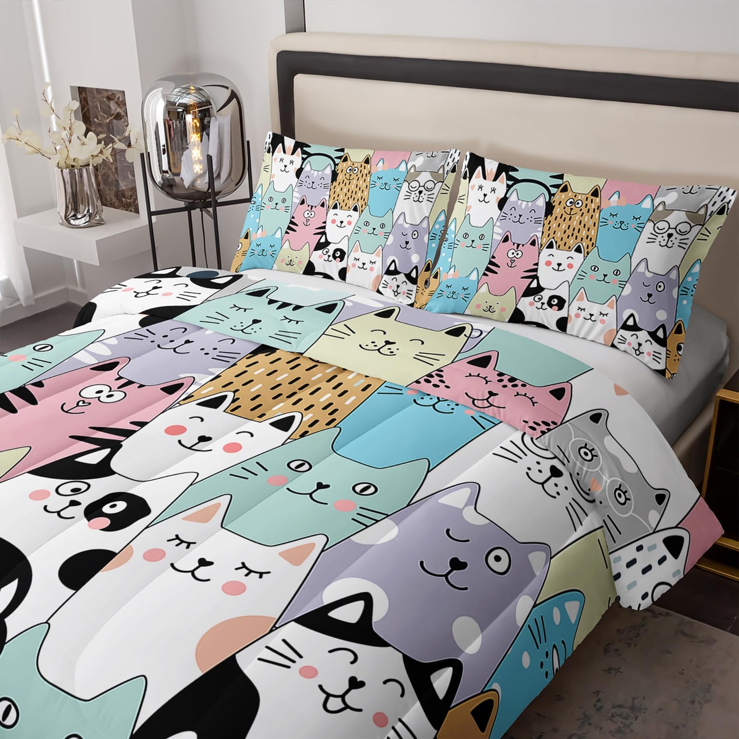 Tuzaovy Queen Cat Comforter Set for Girls - Kawaii Queen Size Bedding, Cute Comforter Set for Teen Girls