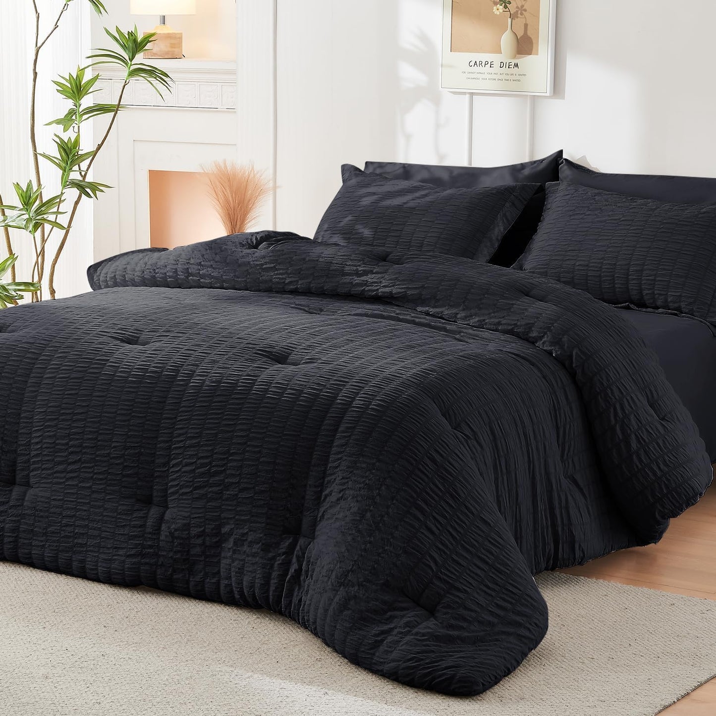 HYMOKEGE Black Oversized Queen Comforter Set Seersucker 7 Pieces, All Season Luxury Bed in a Bag for Bedroom, Bedding Set with Comforter, Sheets, Pillowcases & Shams