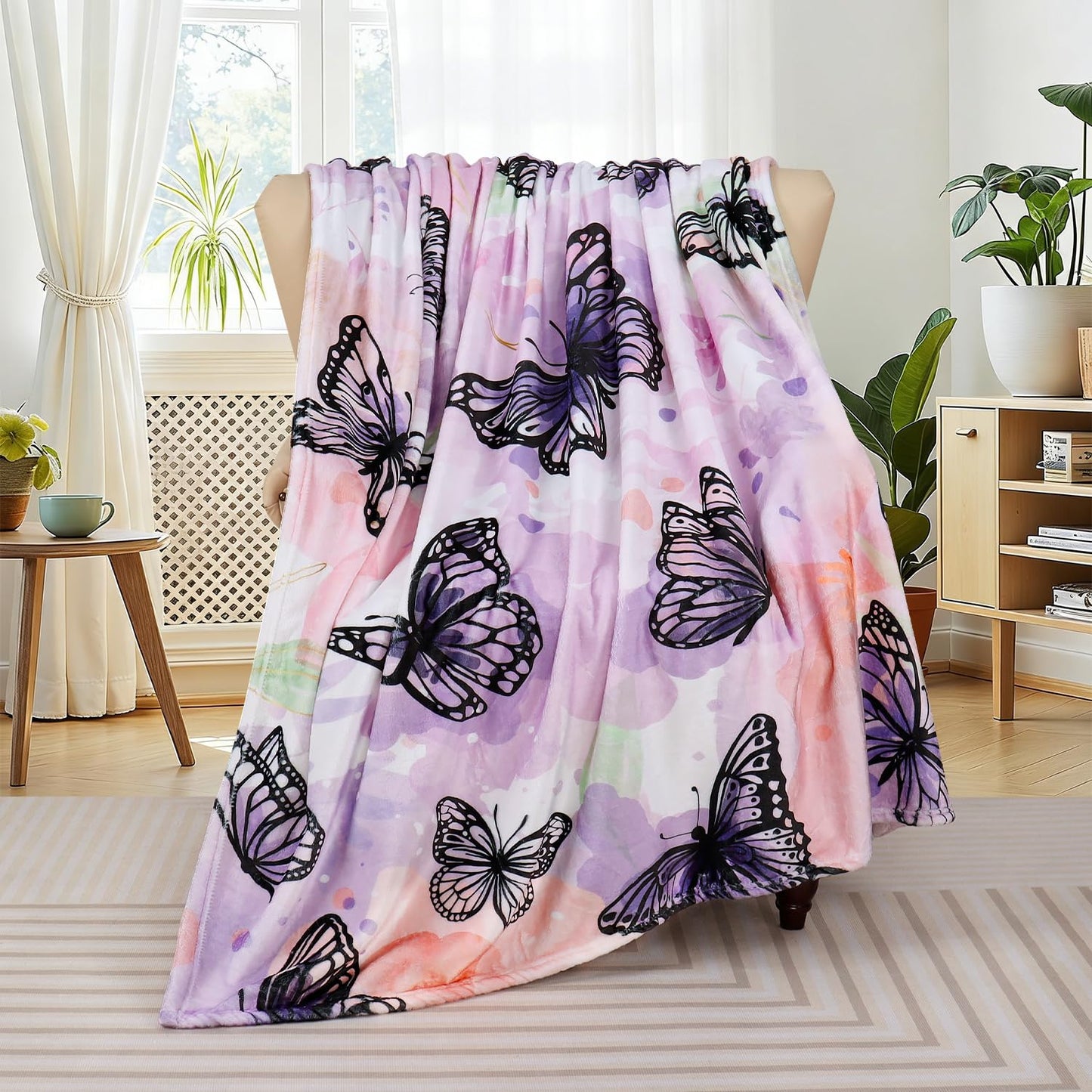 Butterfly Throw Blanket for Women Purple Butterflies Print Blanket Girl Gifts Blanket Soft Fuzzy Flannel Fleece Throw Blanket for Bed Couch 50” x 60”