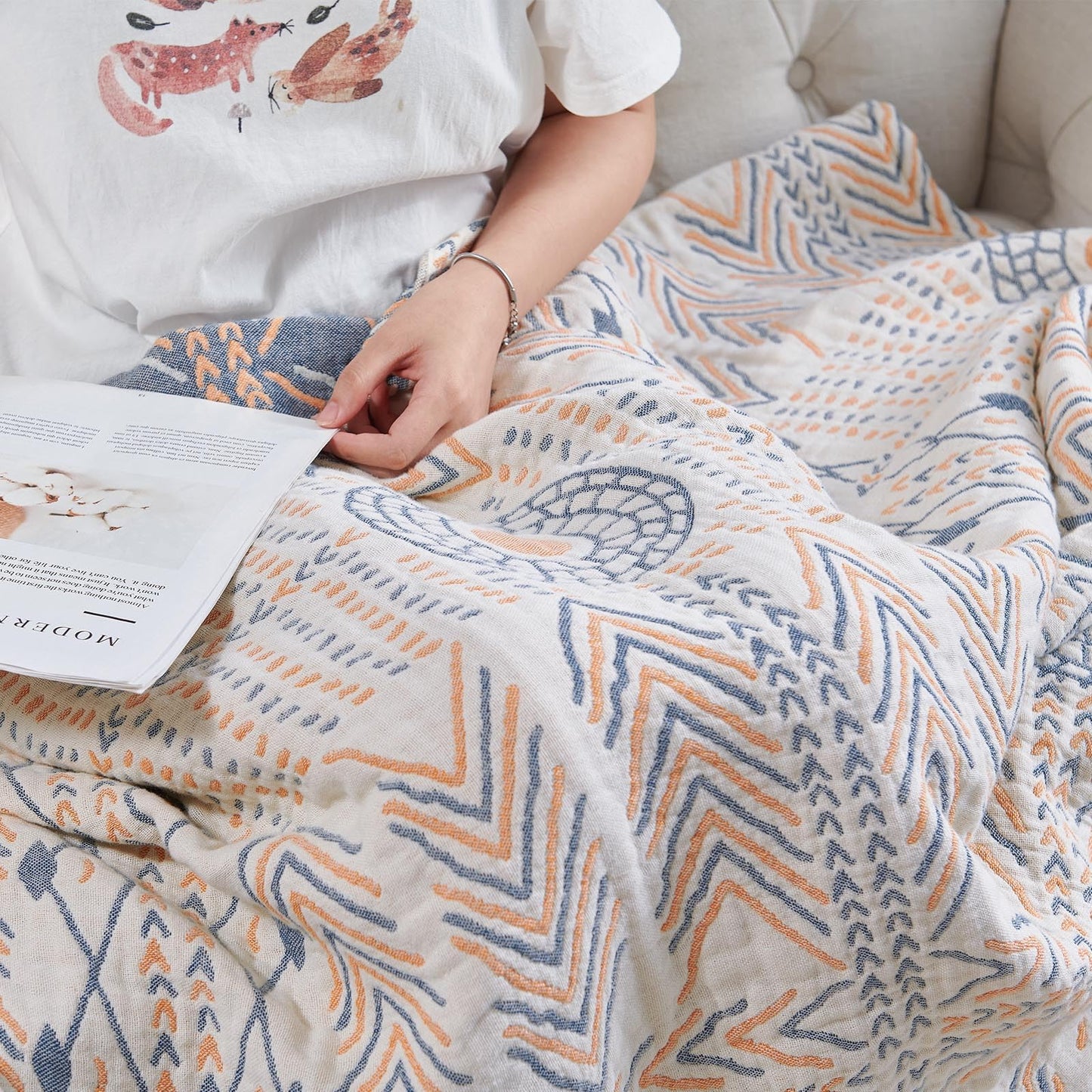 jinchan Boho 100% Cotton Muslin Twin Size 60x80 Throw Blanket Lightweight 4-Layer Orange Reversible Blanket Washable Breathable Geometric Striped Pattern Soft Comfy for Couch Bed Decor All Seasons