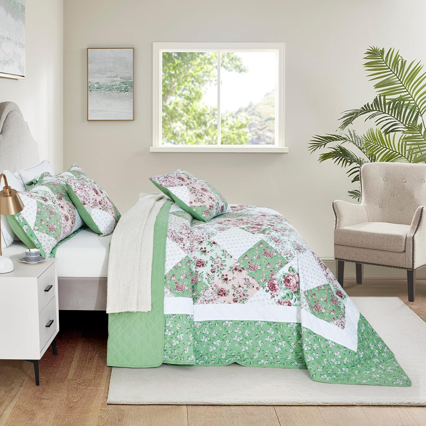 DaisyHuang Oversized King Bedspread 128x120 Extra Wide, Farmhouse Patchwork Floral Quilt Bedding Cover, Reversible, 6 Piece, 100% Microfiber, King/California King, Rose