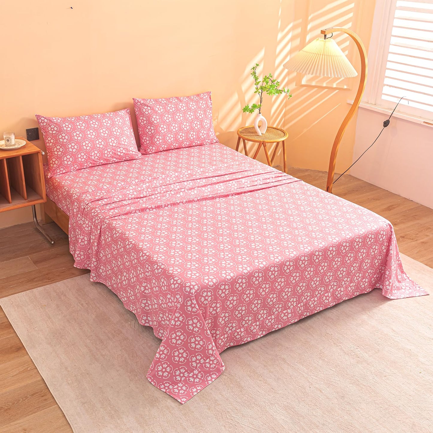 Marquess Microfiber Flannel Sheet Set - Ultra Soft Printed Bedding Collection, 16 Inches Deep Pocket, Flannel Bed Set Includes 1 Flat Sheet, 1 Fitted Sheet & 2 Pillowcases (Queen, Pink Blossom)