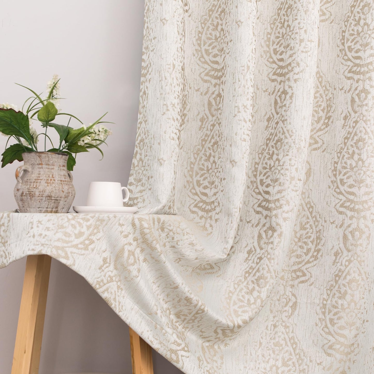 Taupe Blackout Curtains for Living Room Bedroom, 84 Inch Long Neutral Tan Light Brown Beige Chenille Jacquard Luxury Curtains Drapes 84 Inch Length 2 Panels Set, Cortinas Para Sala Modernas 2026