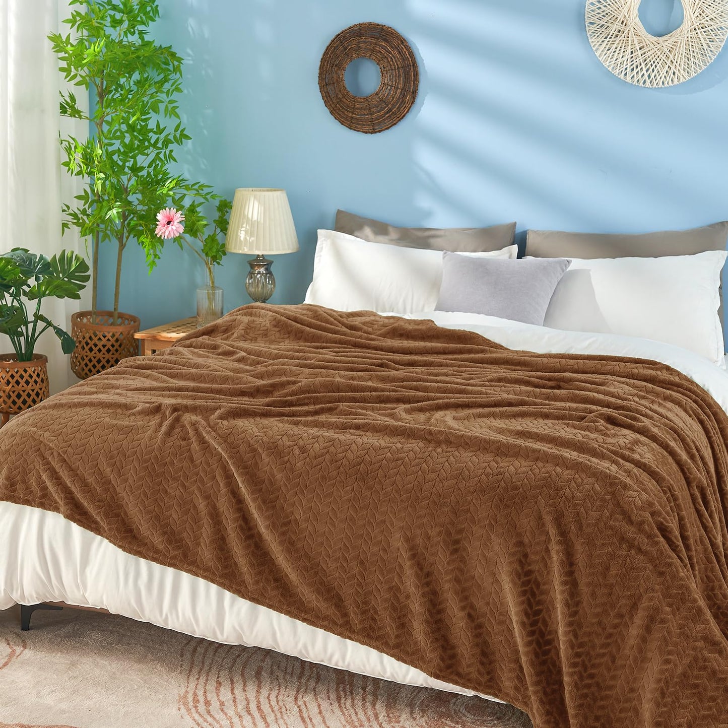 inhand Fleece Twin Blanket for Bed Chocolate Brown Throw Blanket for Couch Super Soft Cozy Warm Blankets and Throws Lightweight Fuzzy Large Blanket for Sofa Bed Office,60x90 inches