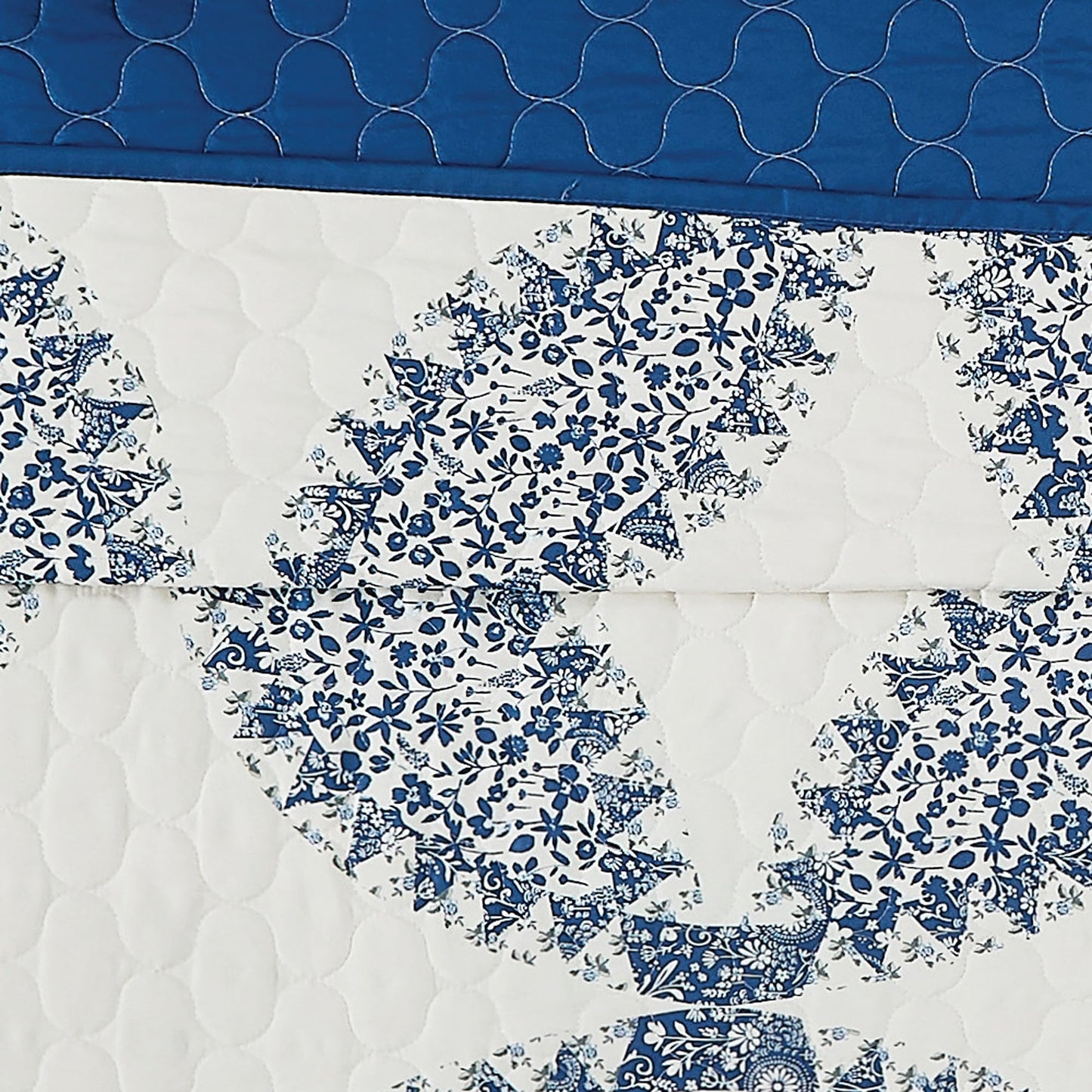 CANNON Abigail Quilt Set Cream and Blue Polyester 3-Piece King Quilt Set, Floral Themed, for Men and Women, Oeko-TEX Certified Confidence