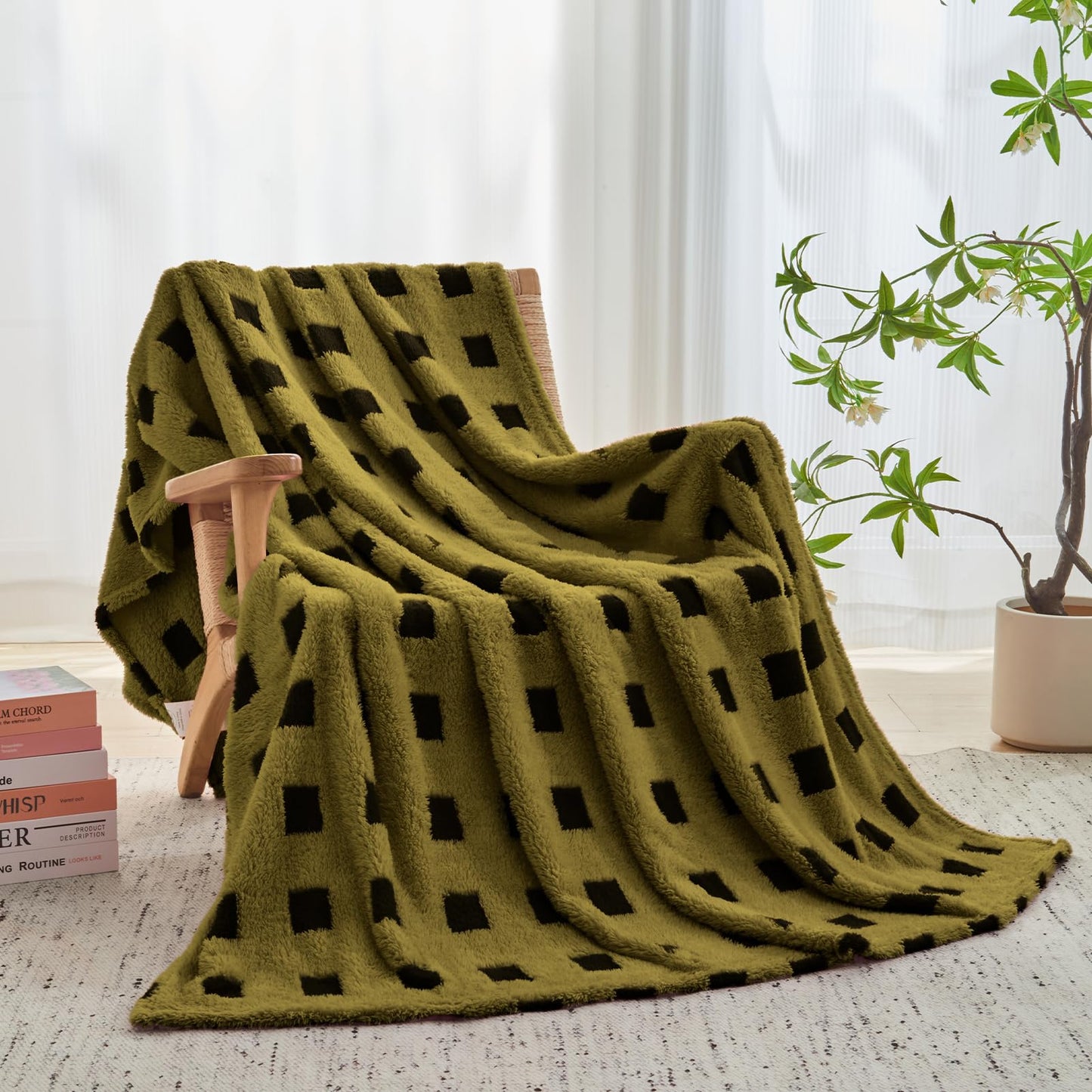 FY FIBER HOUSE Checkered Fluffy Blanket 340GSM - 3D Grid Pattern Soft Fuzzy Throw for Bed Couch Sofa, 50"x60", Olive Green