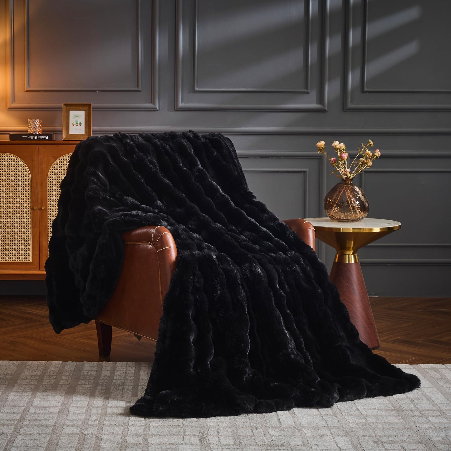 UKELER Faux Fur Throw Blankets, 750 GSM Double Sided Luxury Bubble Cozy Warm Decorative Furry Blanket, Soft Plush Fluffy Fuzzy Blanket for Couch Sofa Bed Office Camping, Black 50"x60"