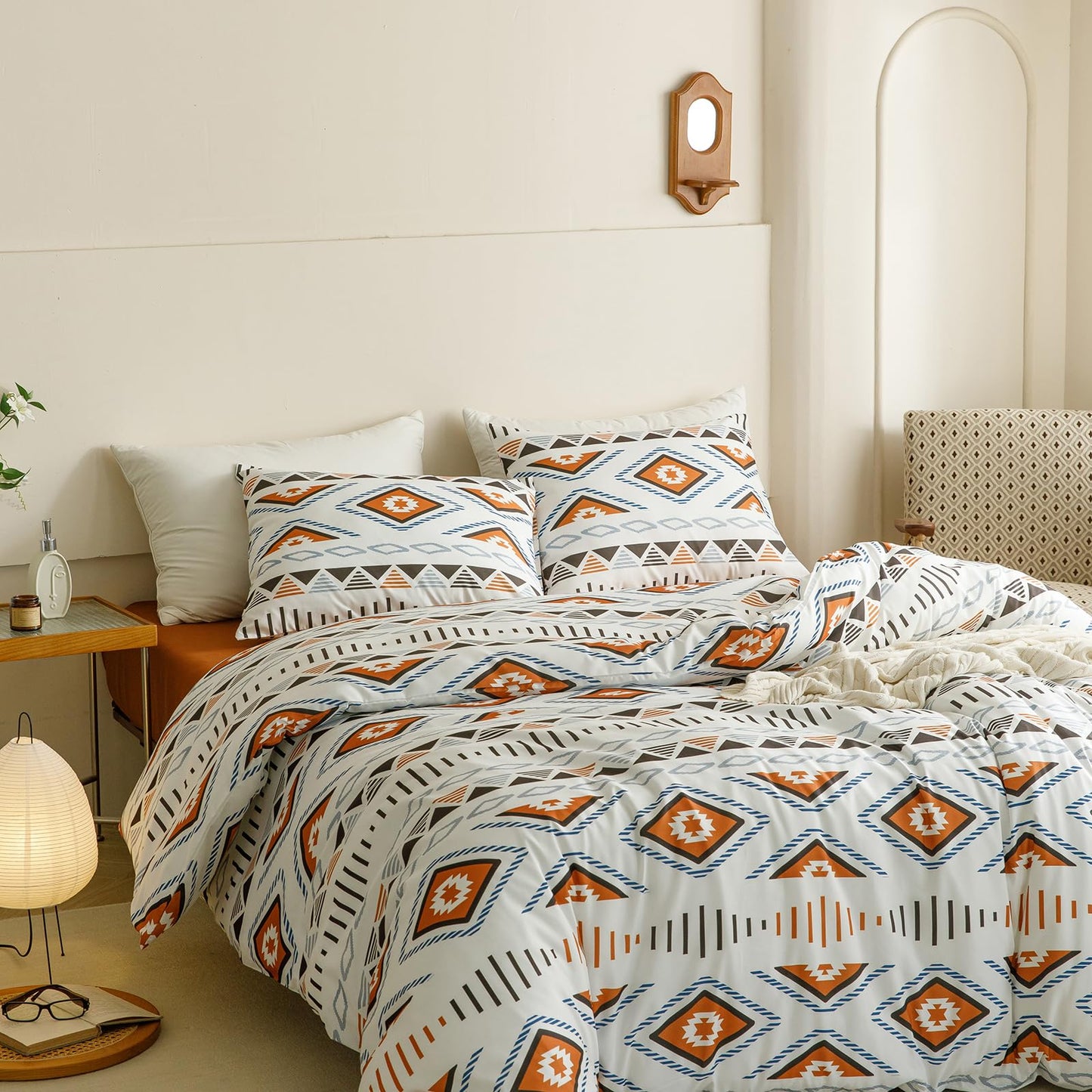 CLOTHKNOW Aztec Geometric Queen Comforter Set 3Pcs Boho Bedding Comforter Sets Southwest Comforter Bohemian Comforter with 2 x Pillowcases
