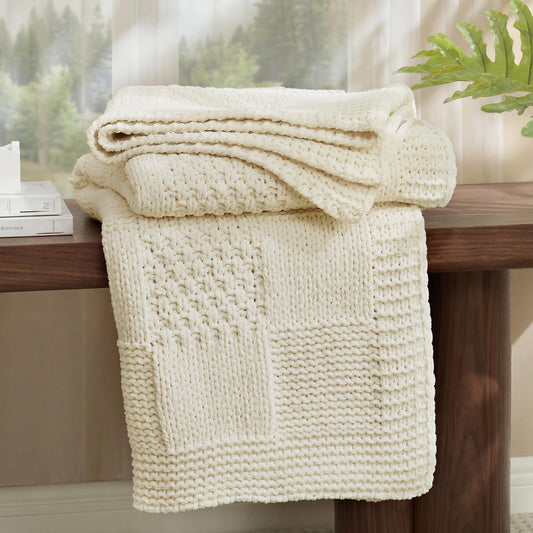 Amélie Home Knit Throw Blanket, Soft Chenille Cozy Breathable Checkered Chunky Decorative Blanket for Couch, Bed & Sofa, French-Inspired Lightweight Warm Gift for Women, Ivory, 50"x60"