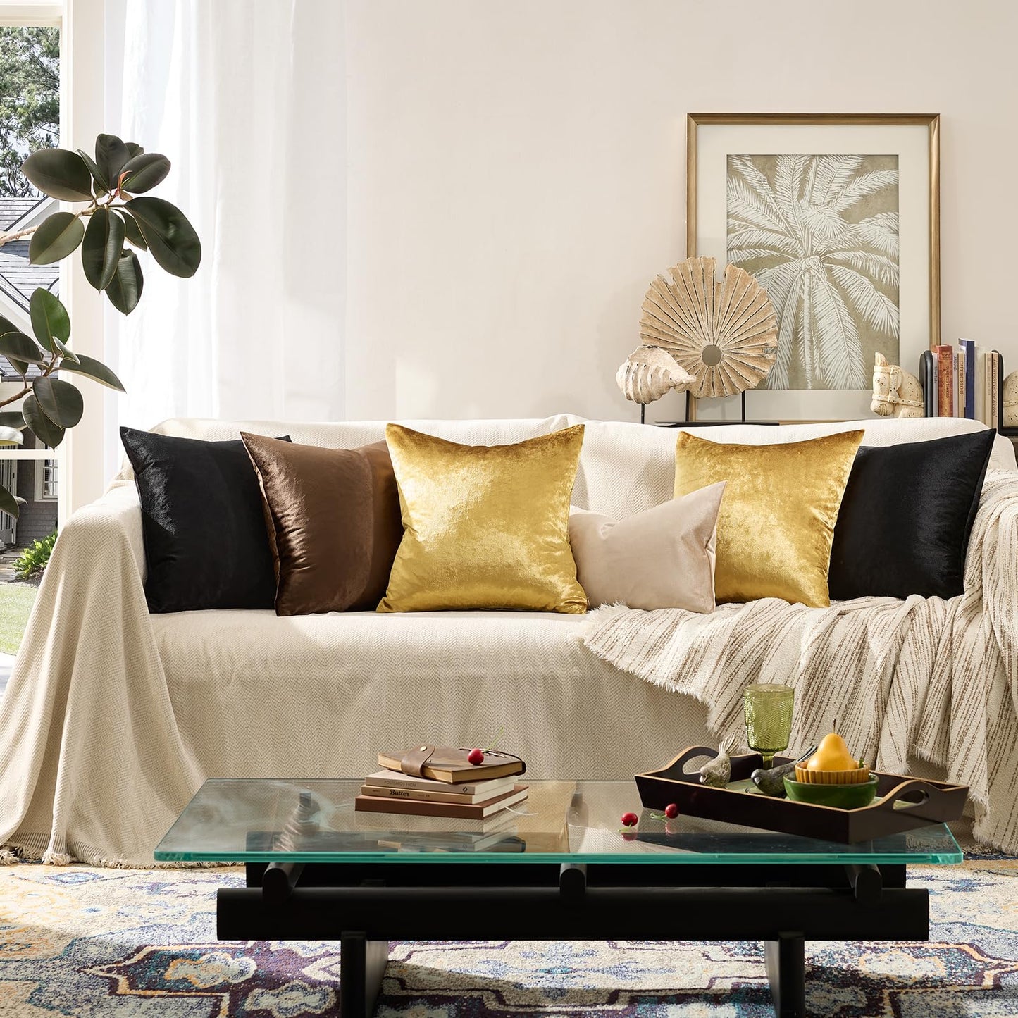 GIGIZAZA Gold Velvet Decorative Throw Pillow Covers,18x18 Pillow Covers for Couch Sofa Bed 2 Pack Soft Cushion Covers