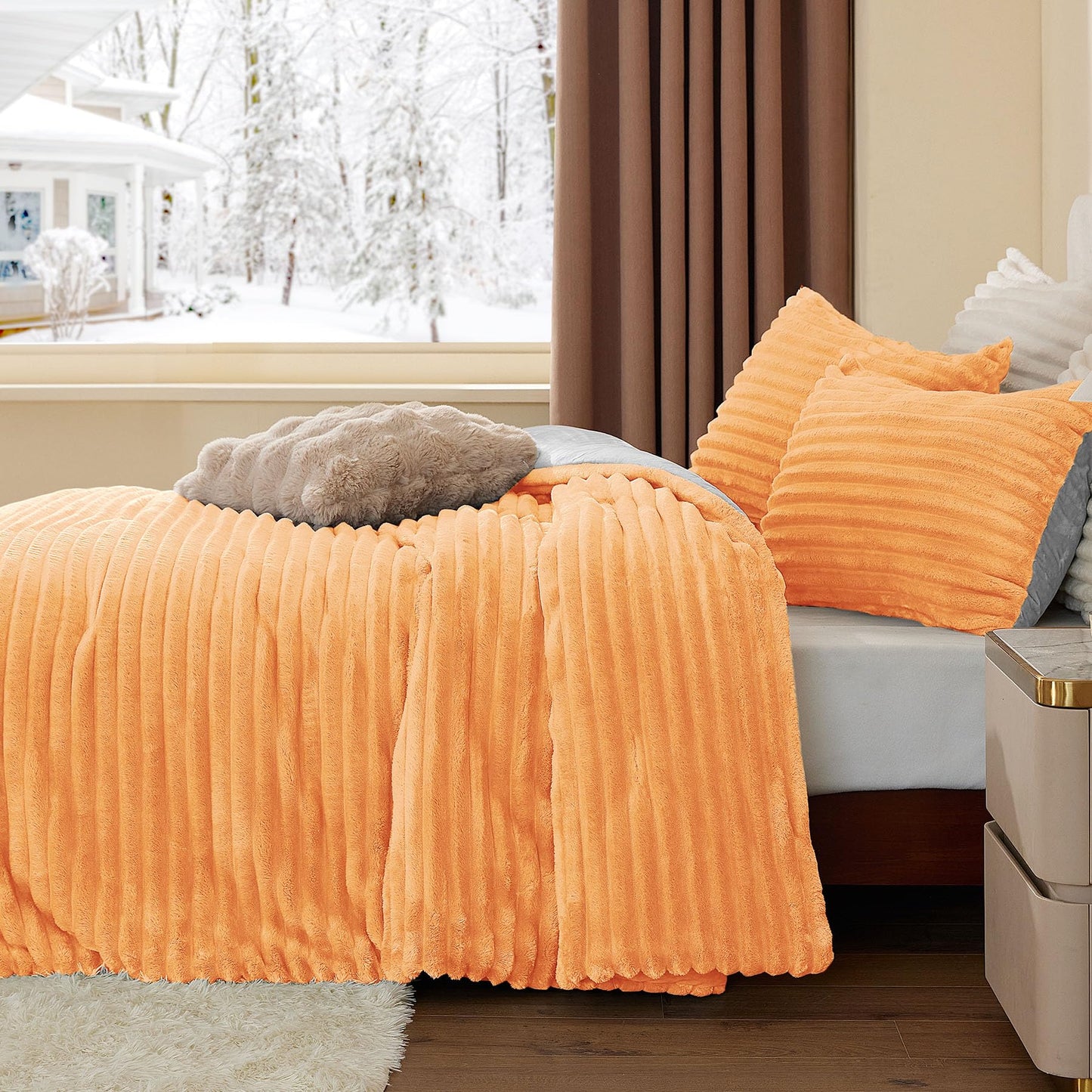 BEDELITE Fleece Queen Comforter Set -Super Soft & Warm Fluffy Coral Bedding, Luxury Fuzzy Heavy Bed Set for All Season with 2 Pillow Cases