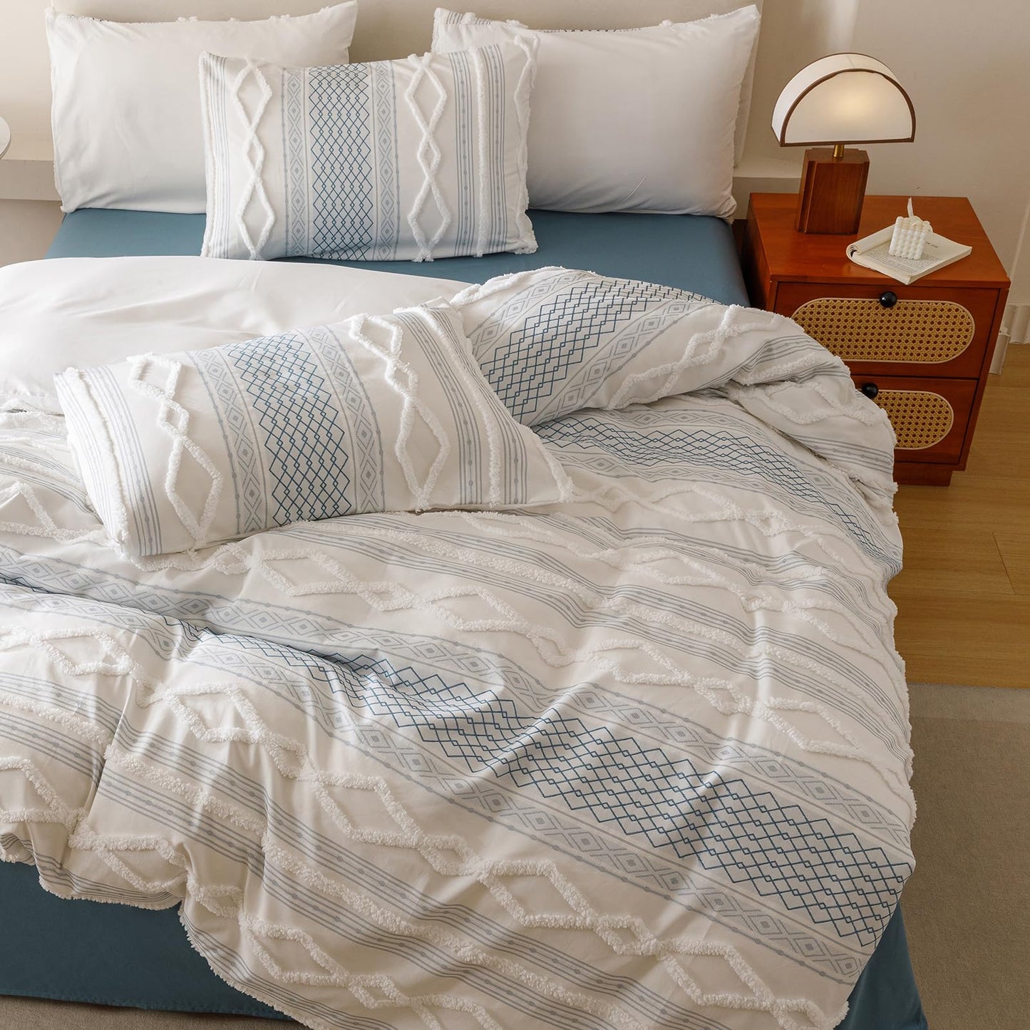 CLOTHKNOW White Blue Bohemian Queen Comforter Set Farmhouse Bedding Comforter Sets Clipped Jacquard Stripes Comforter Soft Fluffy