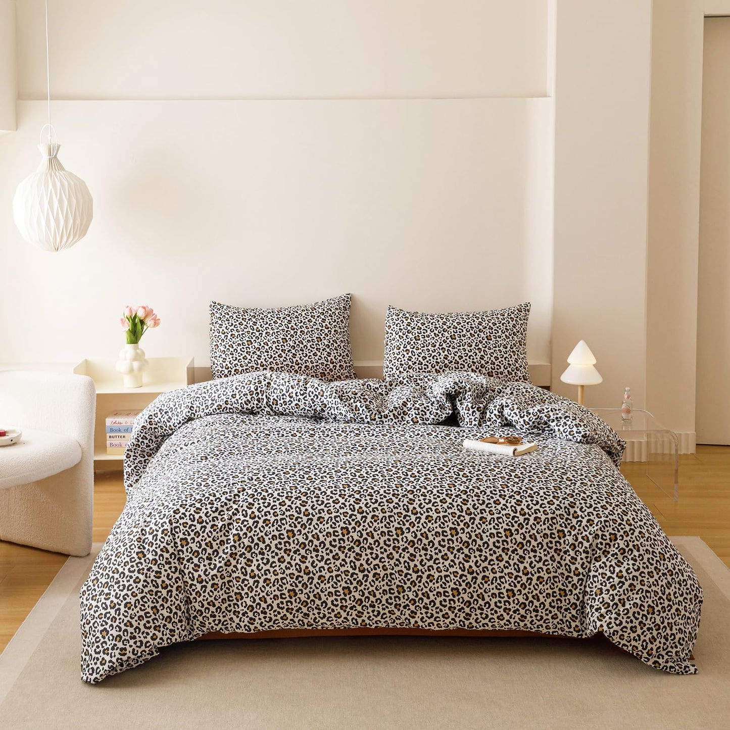 CLOTHKNOW Leopard Bedding Sets Queen Black Cheetah Print Duvet Cover Sets Black Brown White Comforter Cover Set Queen