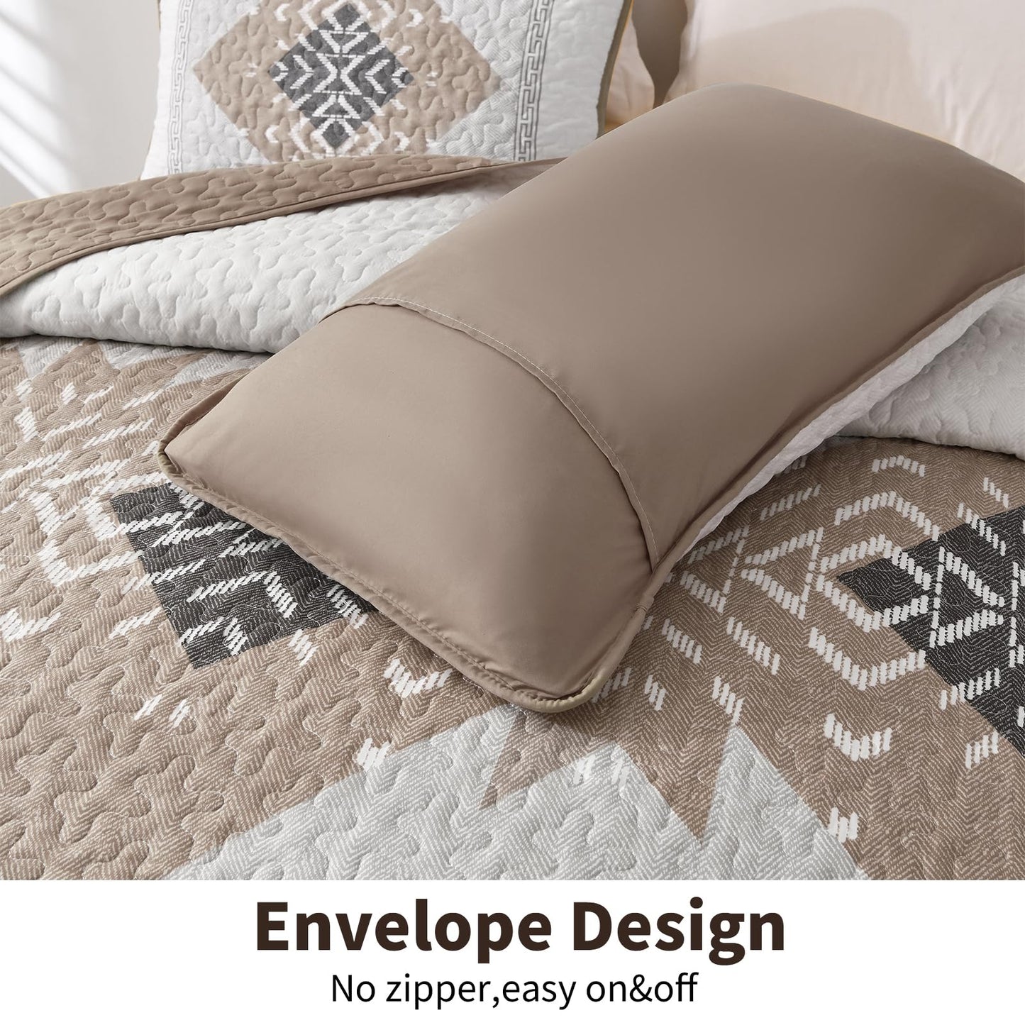 Dintszyayue Brown Boho Quilt Set King,3 Pieces Aztec Texture Quilt with 2 Pillowcases,Bohemian Geometric Bedspread Bedding Set Microfiber Quilted Coverlet Set for All Seasons King Size(90"×103")
