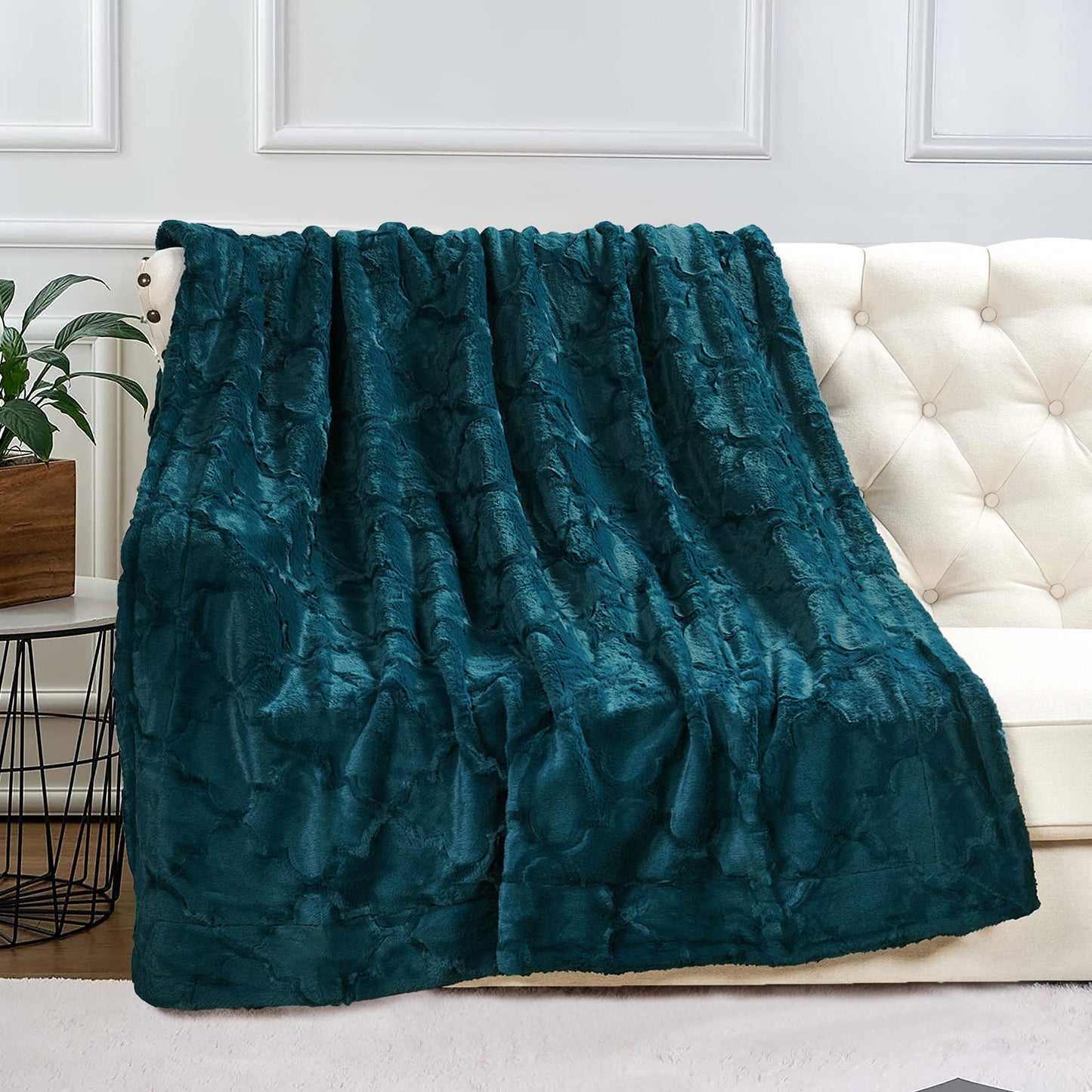 Home Soft Things Brushed Faux Fur Throw with Sherpa Backing, 50" x 60'', Dark Teal Soft Fluffy Lightweight Luxury Throw for All Seasons Home Décor