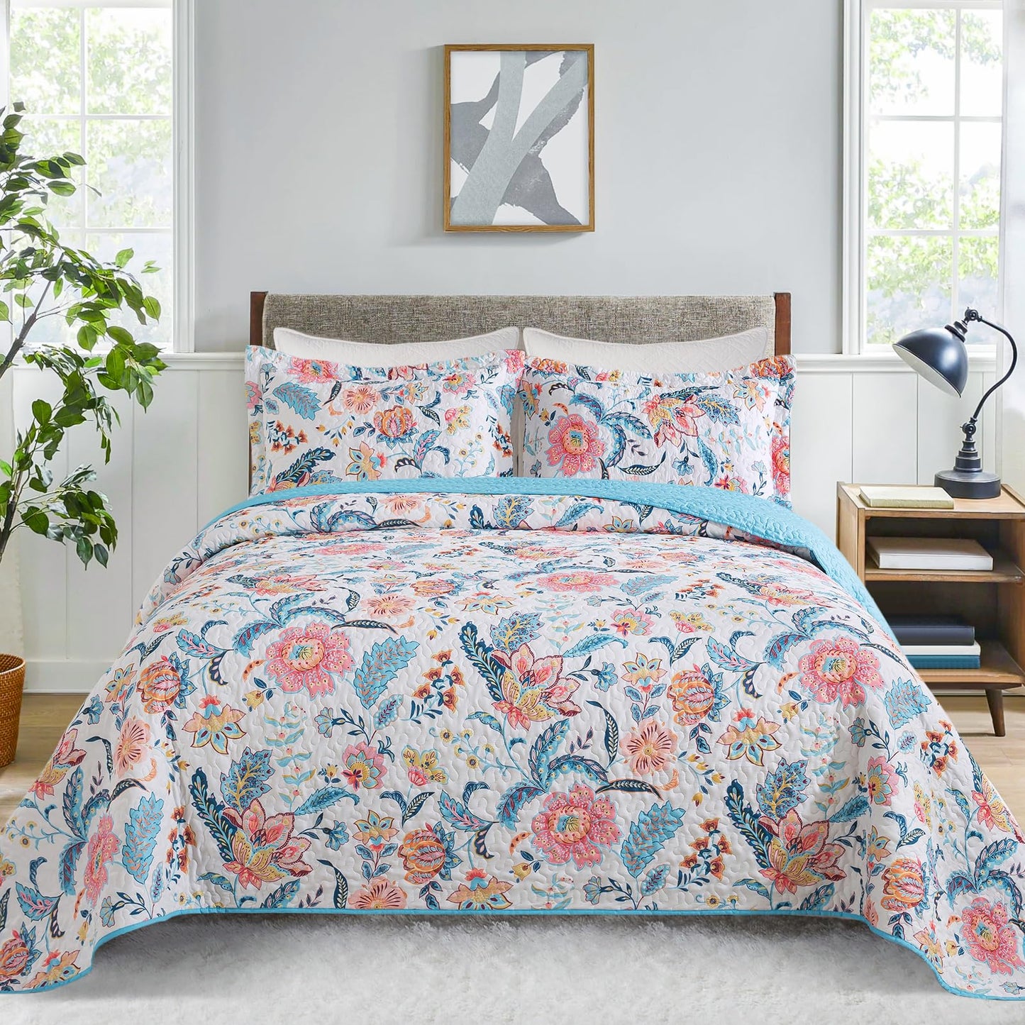 VAPUTAR Pink Queen Size Quilt Bedding Set for Adults - Farmhouse Queen Bedspread (90 x 98 inch) with 2 Pillow Shams - Lightweight Reversible Coverlet Quilt for Bedroom, 3 Pieces