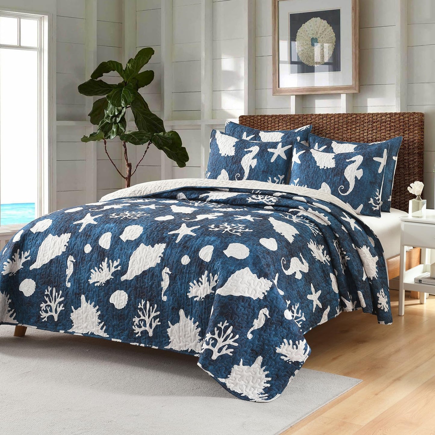 HORIMOTE HOME Coastal Quilt Bedding Set Queen Size, Reversible Navy Summer Beach Quilt Lightweight Ocean Nautical Comforter Tropical Bedspread Coverlet with 2 Pillow Shams for All Seasons (90"x96")