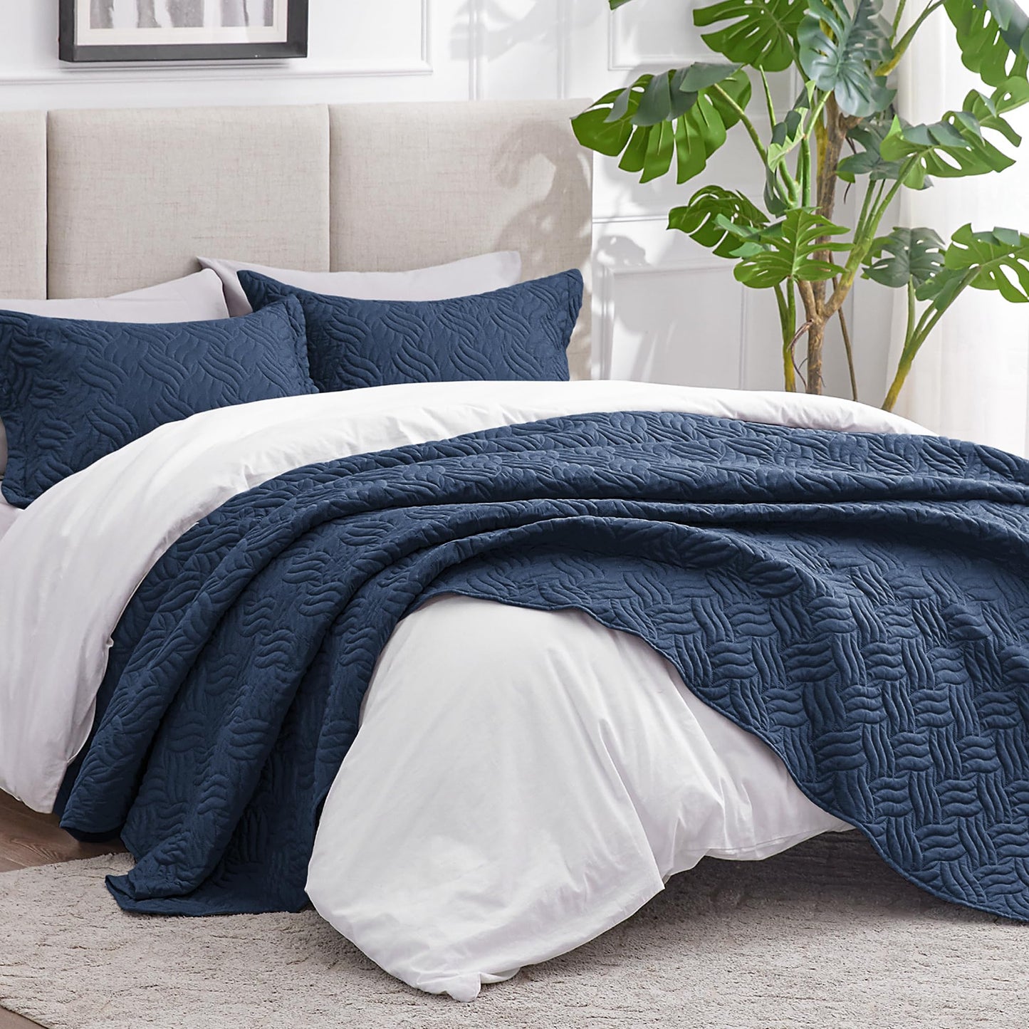 Love's cabin Twin Quilt Set Navy Blue Bedspreads - Soft Bed Summer Lightweight Bedspread Comforter - Modern Style Wave Pattern Coverlet for All Season - 2 Pieces (1 Quilt, 1 Pillow Sham)