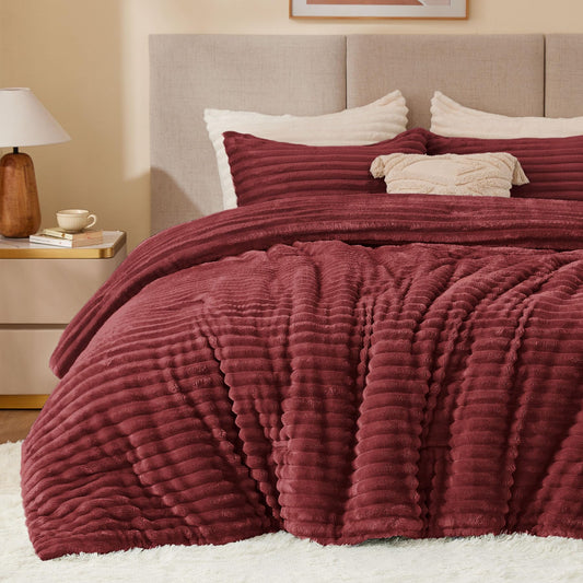 BEDELITE Fleece Queen Comforter Set -Super Soft & Warm Fluffy Burgundy Bedding, Luxury Fuzzy Heavy Bed Set for All Season with 2 Pillow Cases