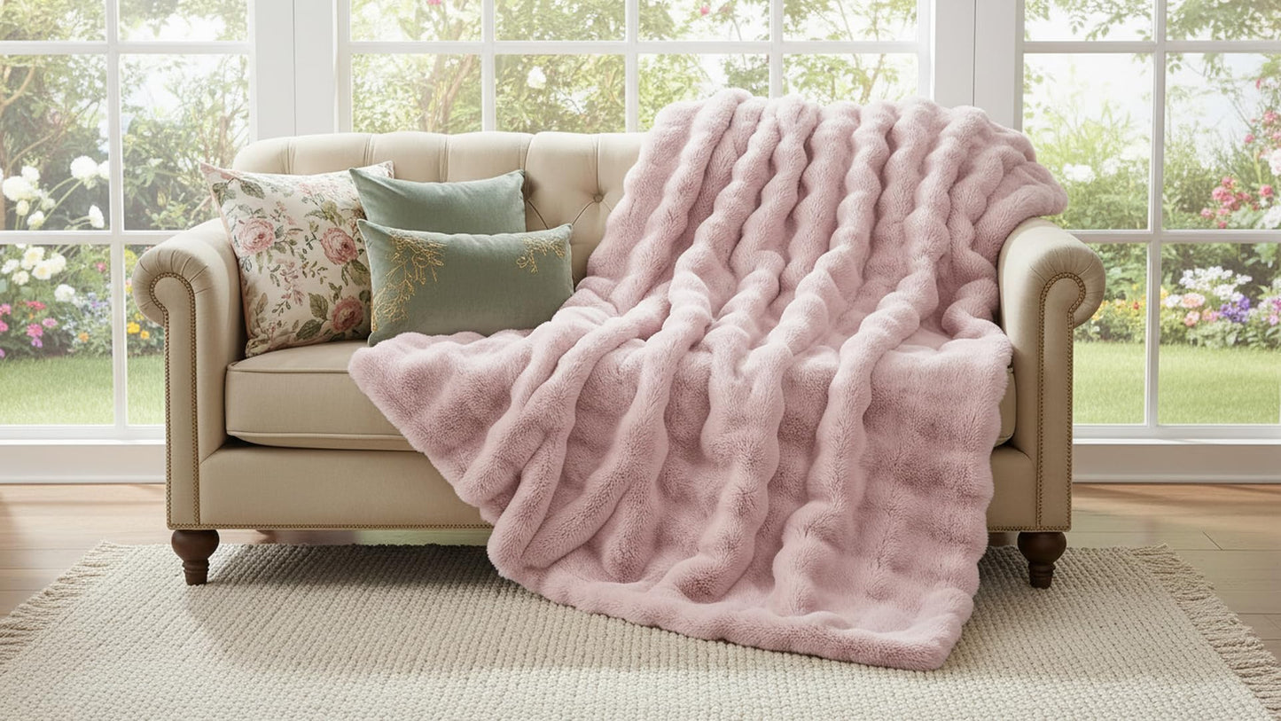 Thistleap Faux Fur Throw Blanket, 50x60 Inch Bubble Textured Plush Couch Bed Throw, Ultra Soft Cozy Decorative Blanket, Machine Washable for Home Decor, Light Pink